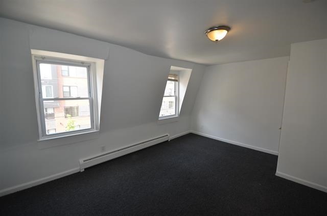 30 YALE AVE 3 Property Photo 1