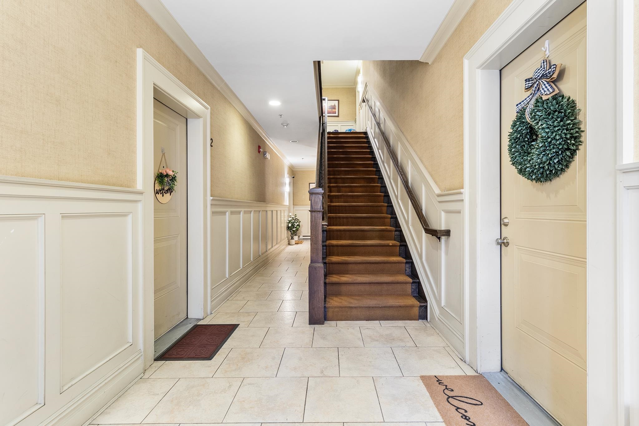 255 Laird Ave 2 Property Photo 16