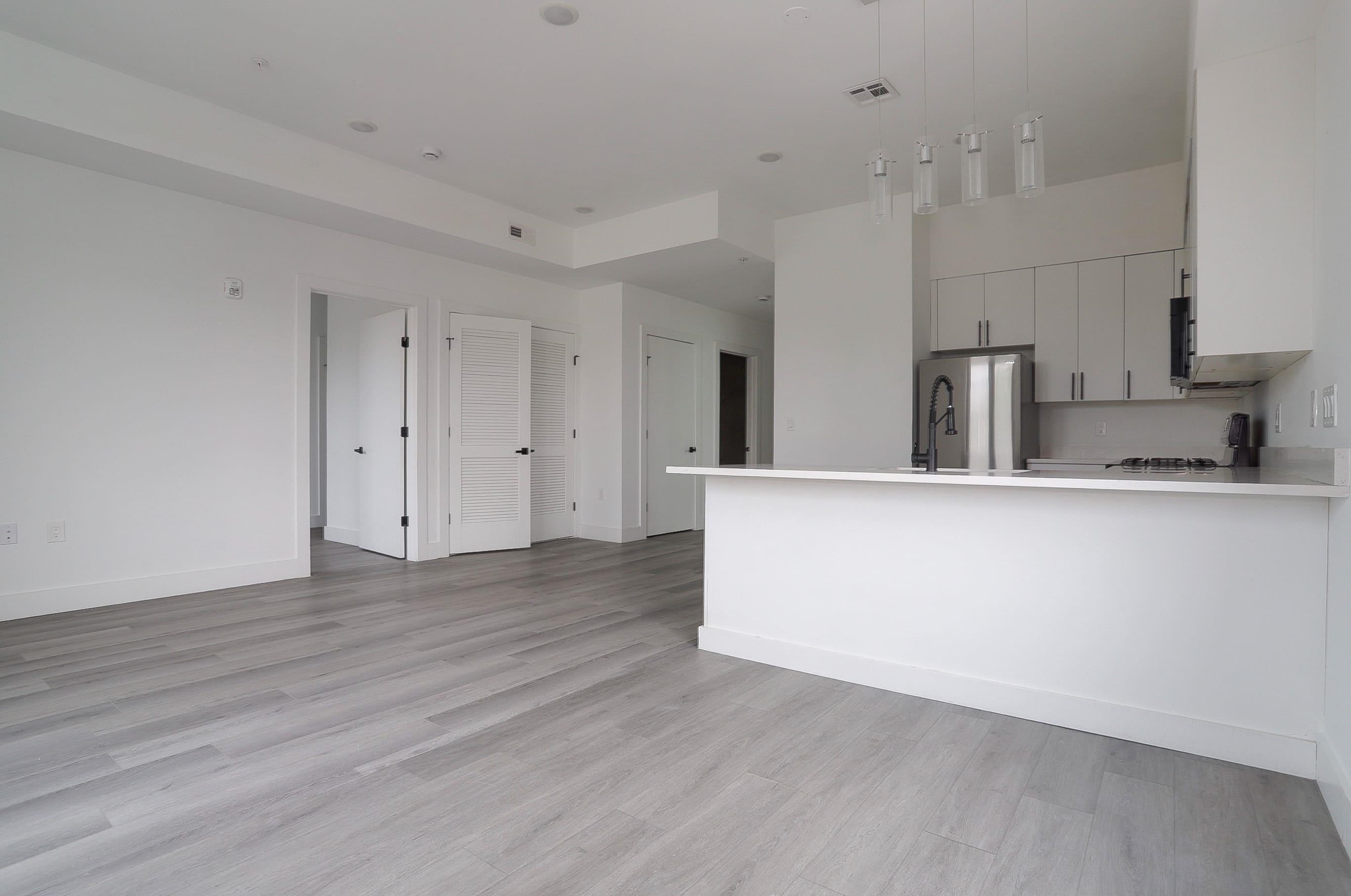 425 Avenue C 501 Property Photo 11