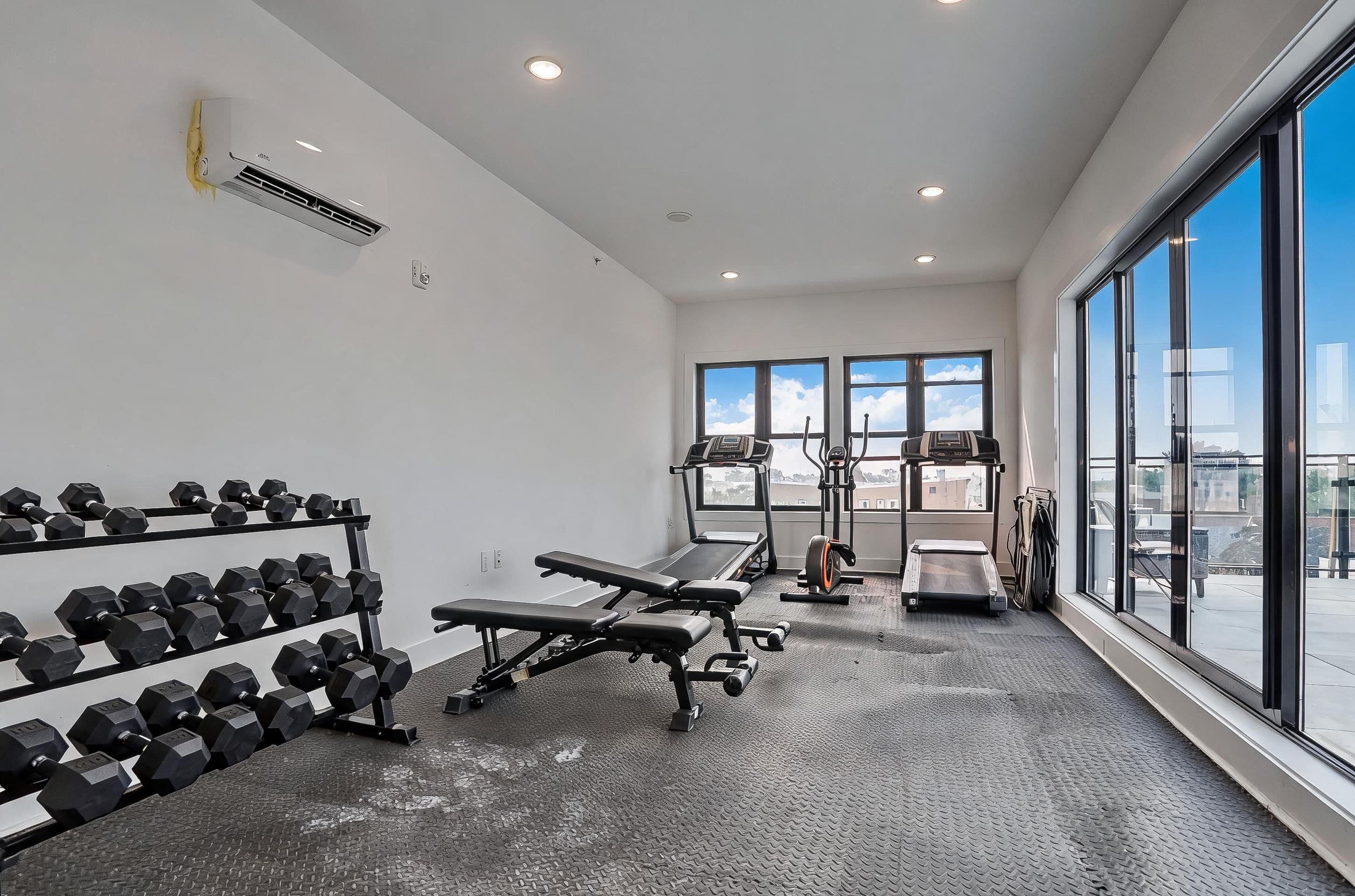 425 Avenue C 501 Property Photo 26