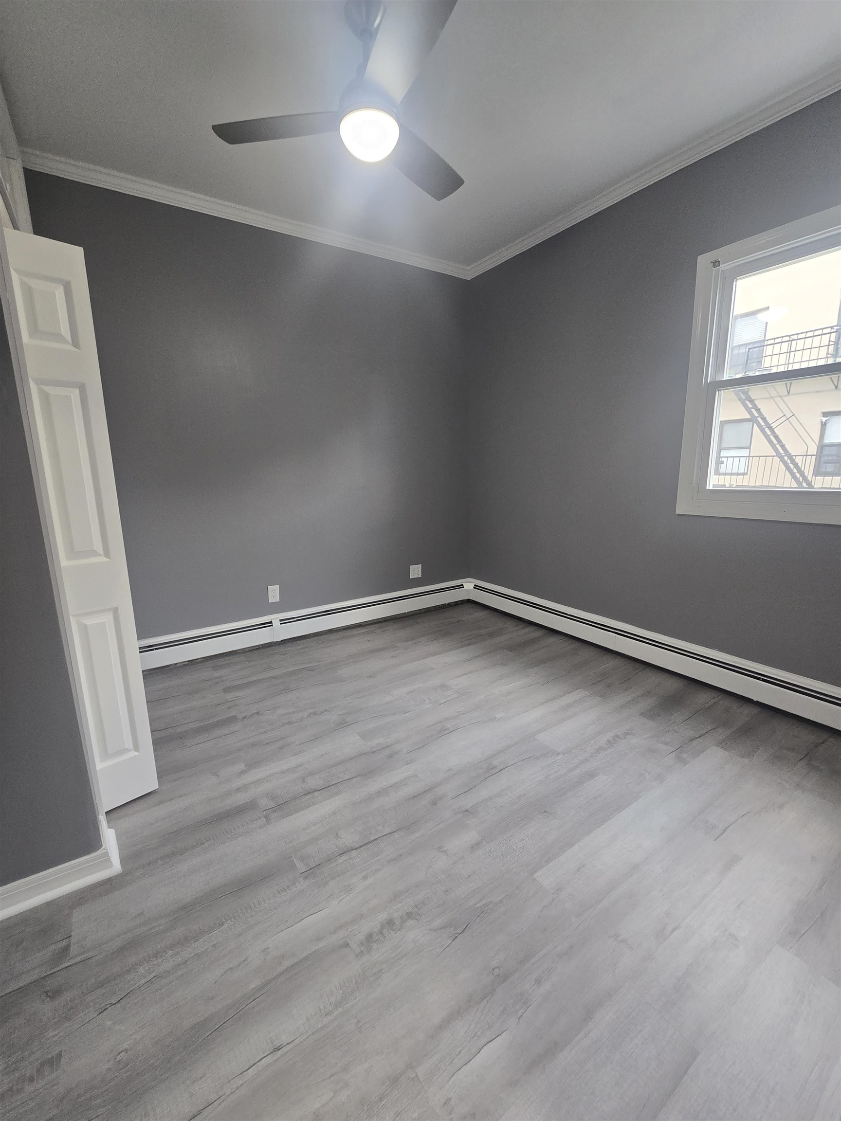 1301 27th St 2 Property Photo 5