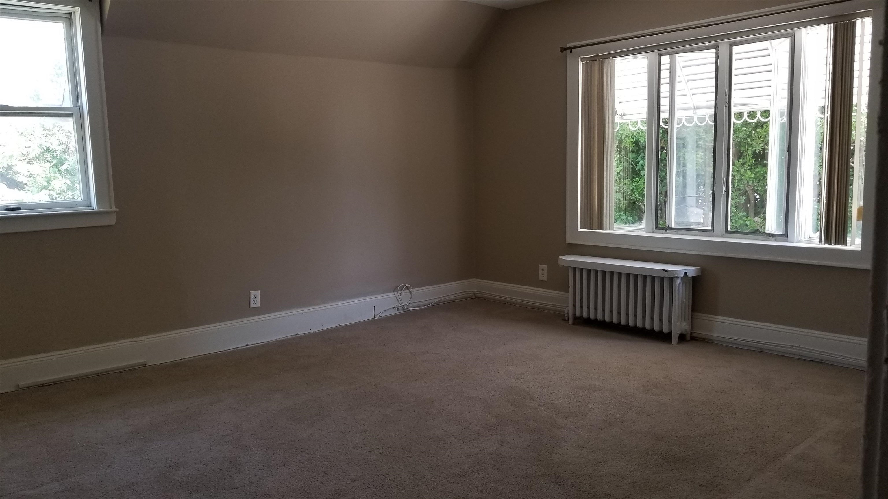 683 Avenue E 2 Property Photo 2
