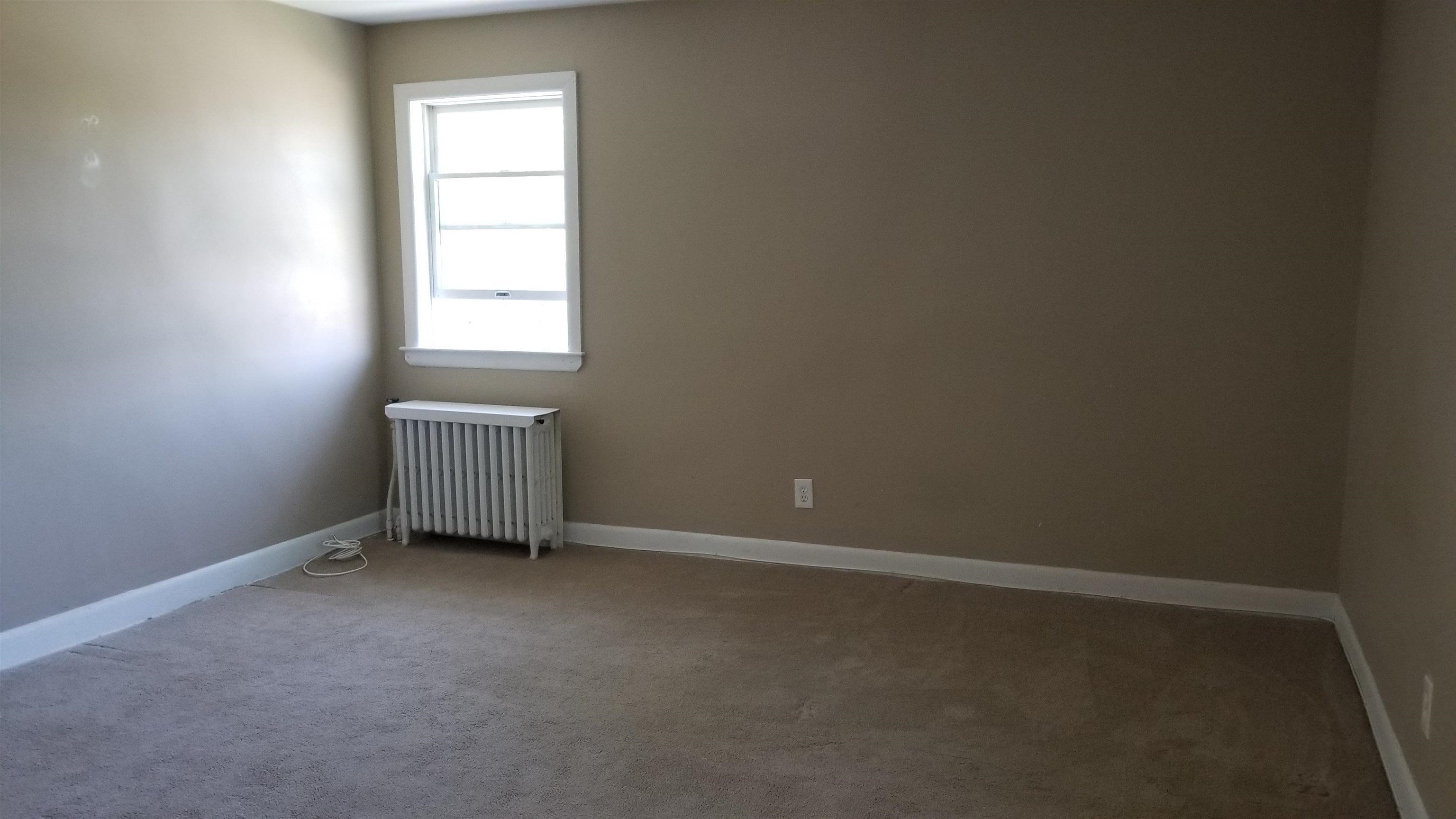 683 Avenue E 2 Property Photo 6