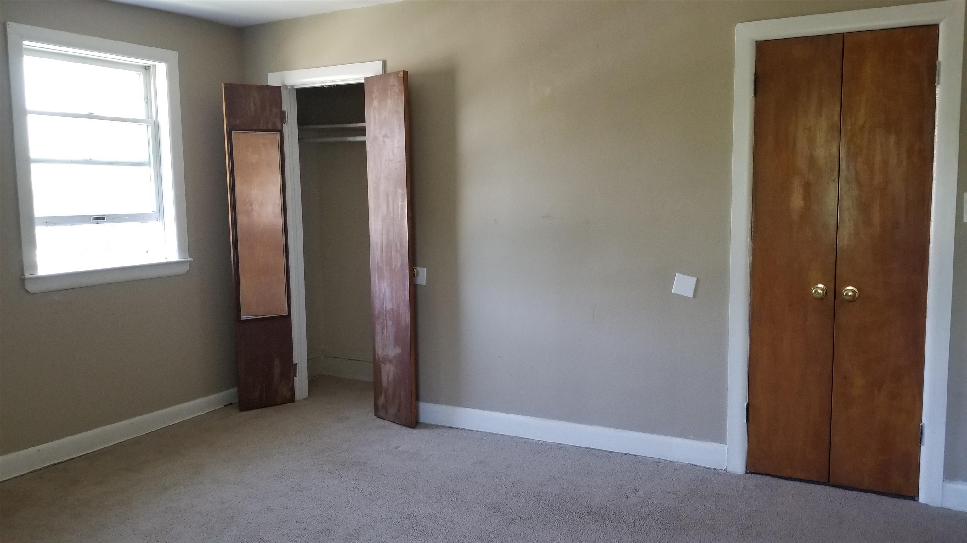 683 Avenue E 2 Property Photo 7