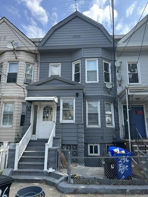 296 Ege Ave Property Photo 1