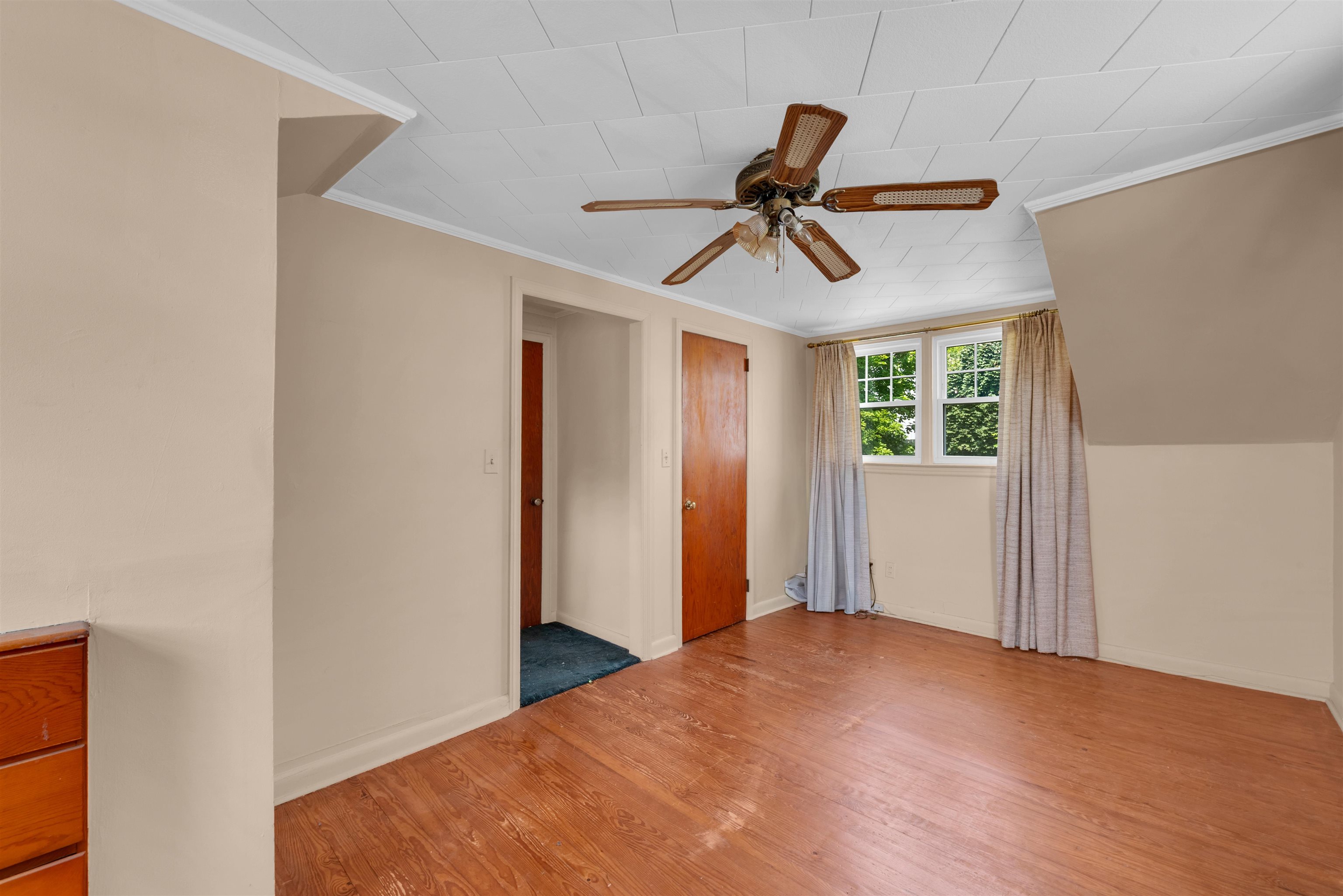 722 7th St Property Photo 11