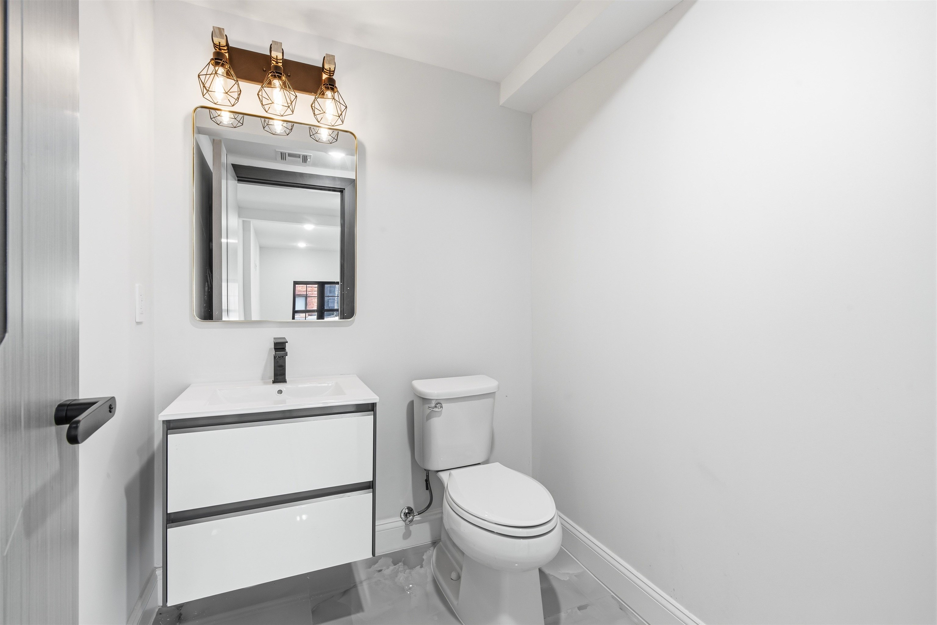 133 Clifton Pl 3 Property Photo 16