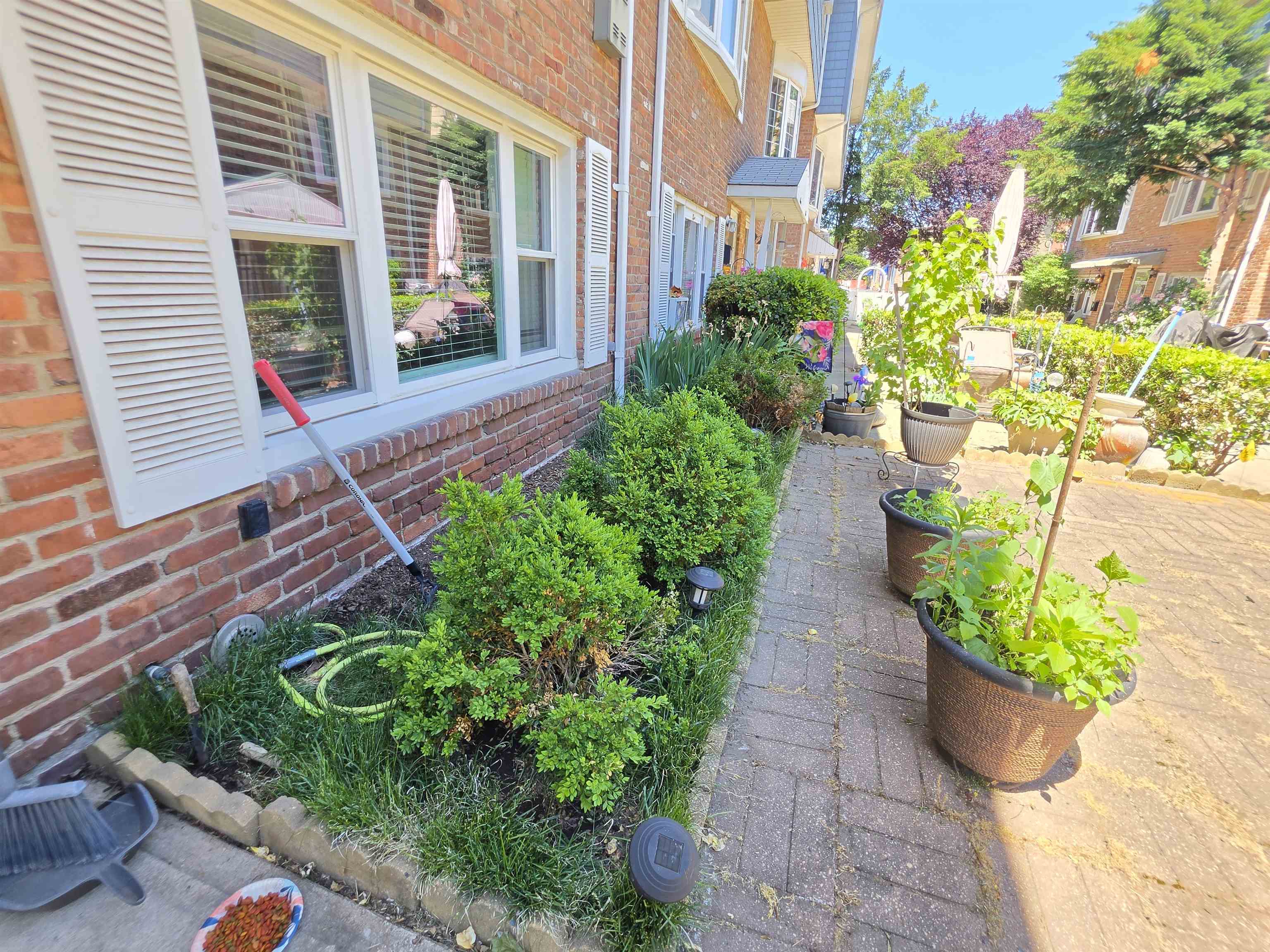9 Elna Ct Property Photo 3