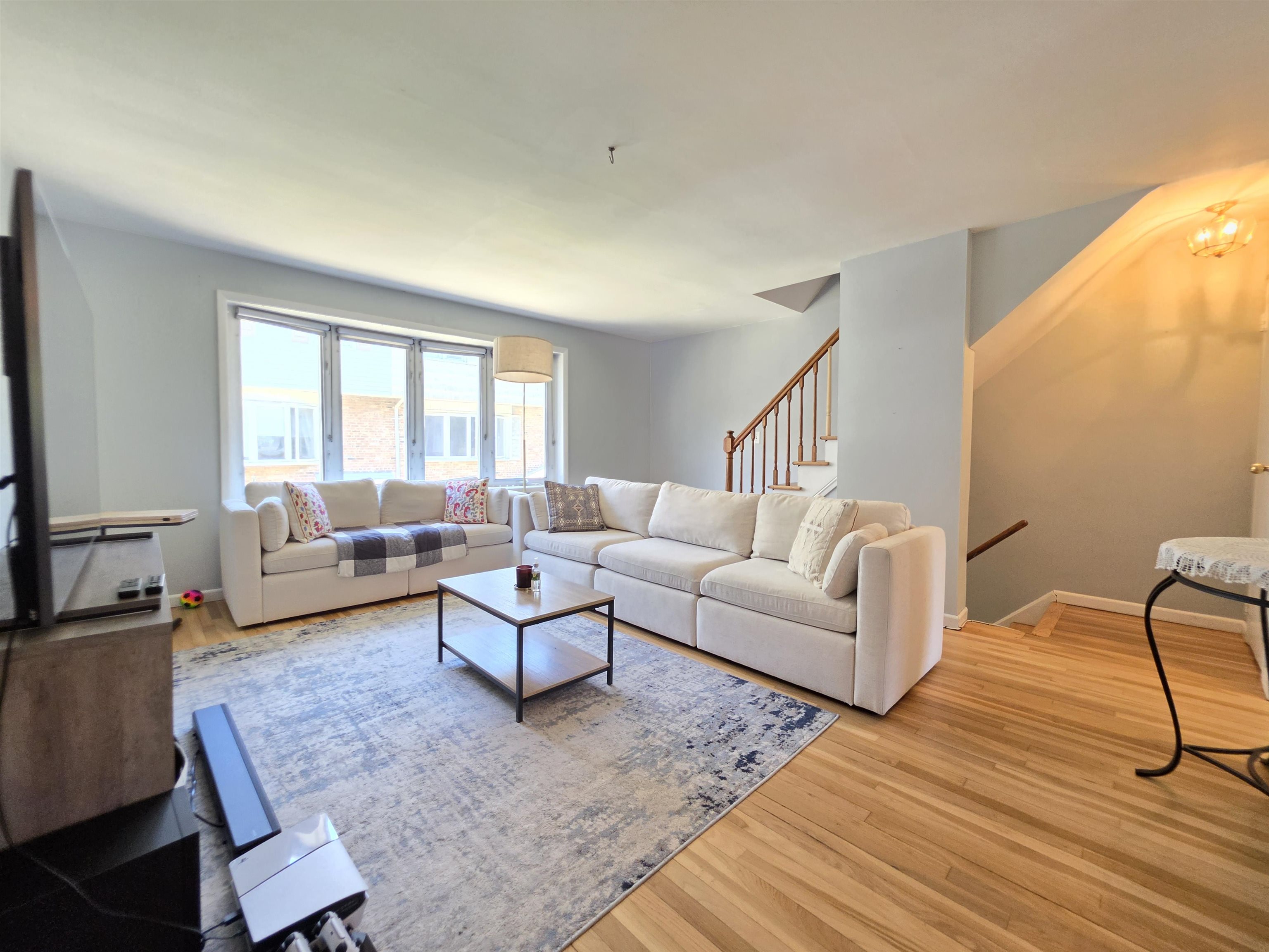 9 Elna Ct Property Photo 5