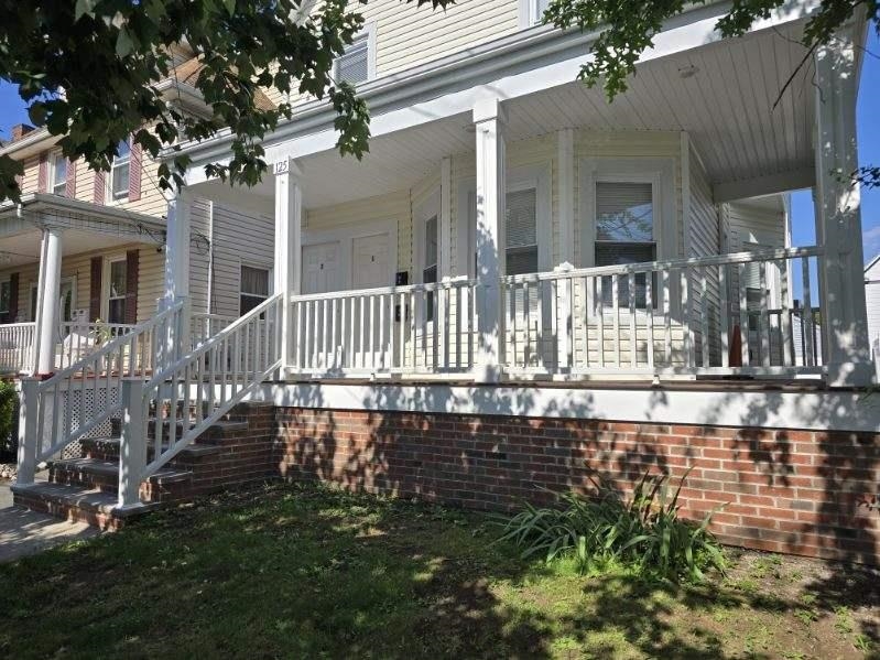 125 Dalton St Property Photo 2