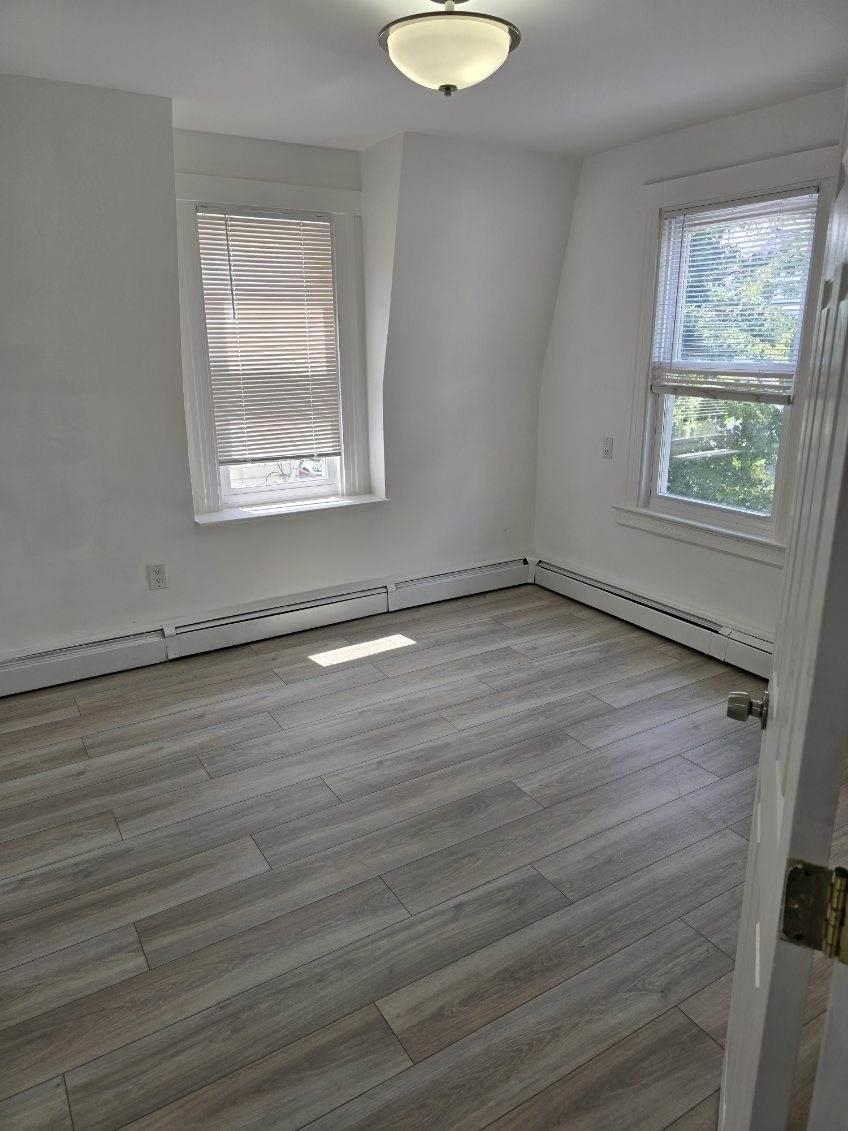 125 Dalton St Property Photo 23