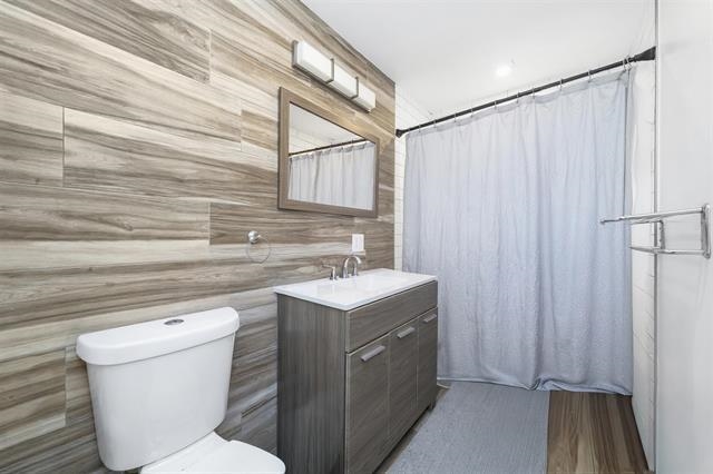 64 College St 1 Property Photo 11