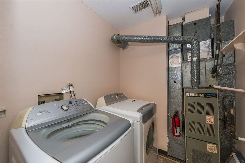 45 Dogwood St Property Photo 10