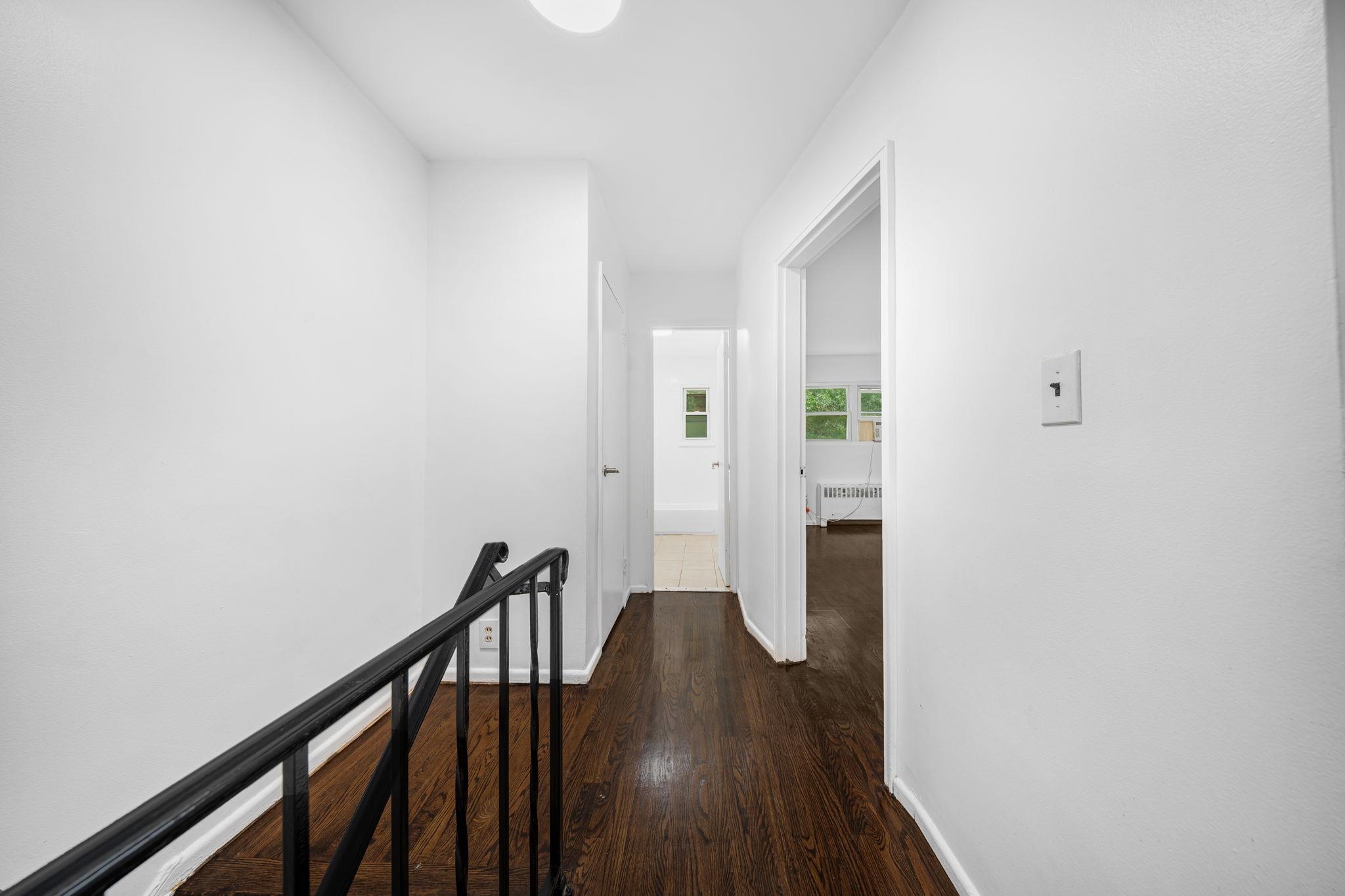 44 College St Property Photo 26