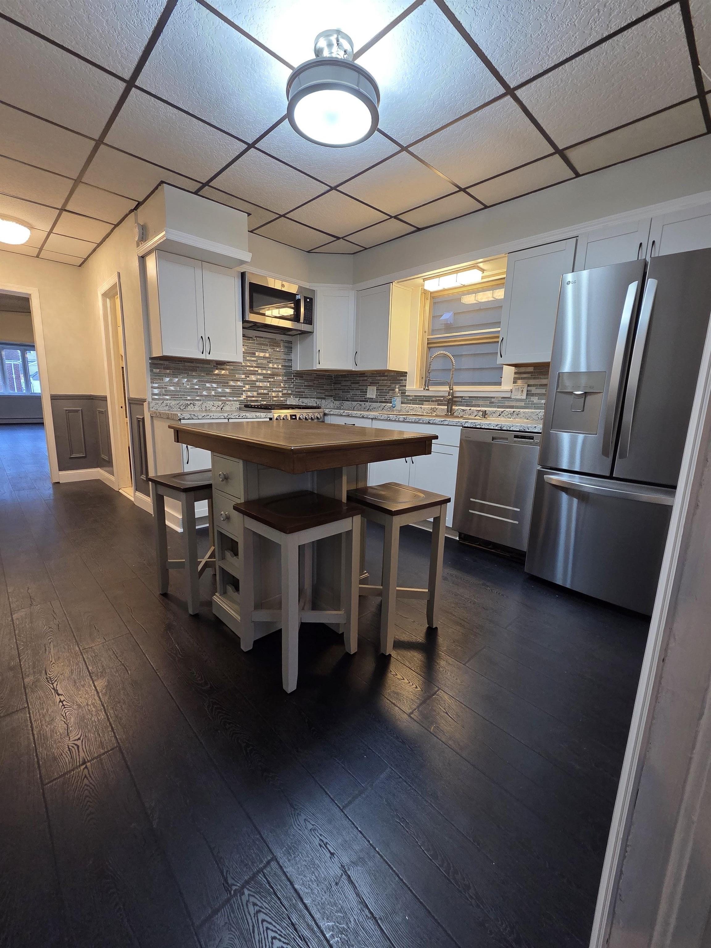 159 West 10th St 1 Property Photo 6