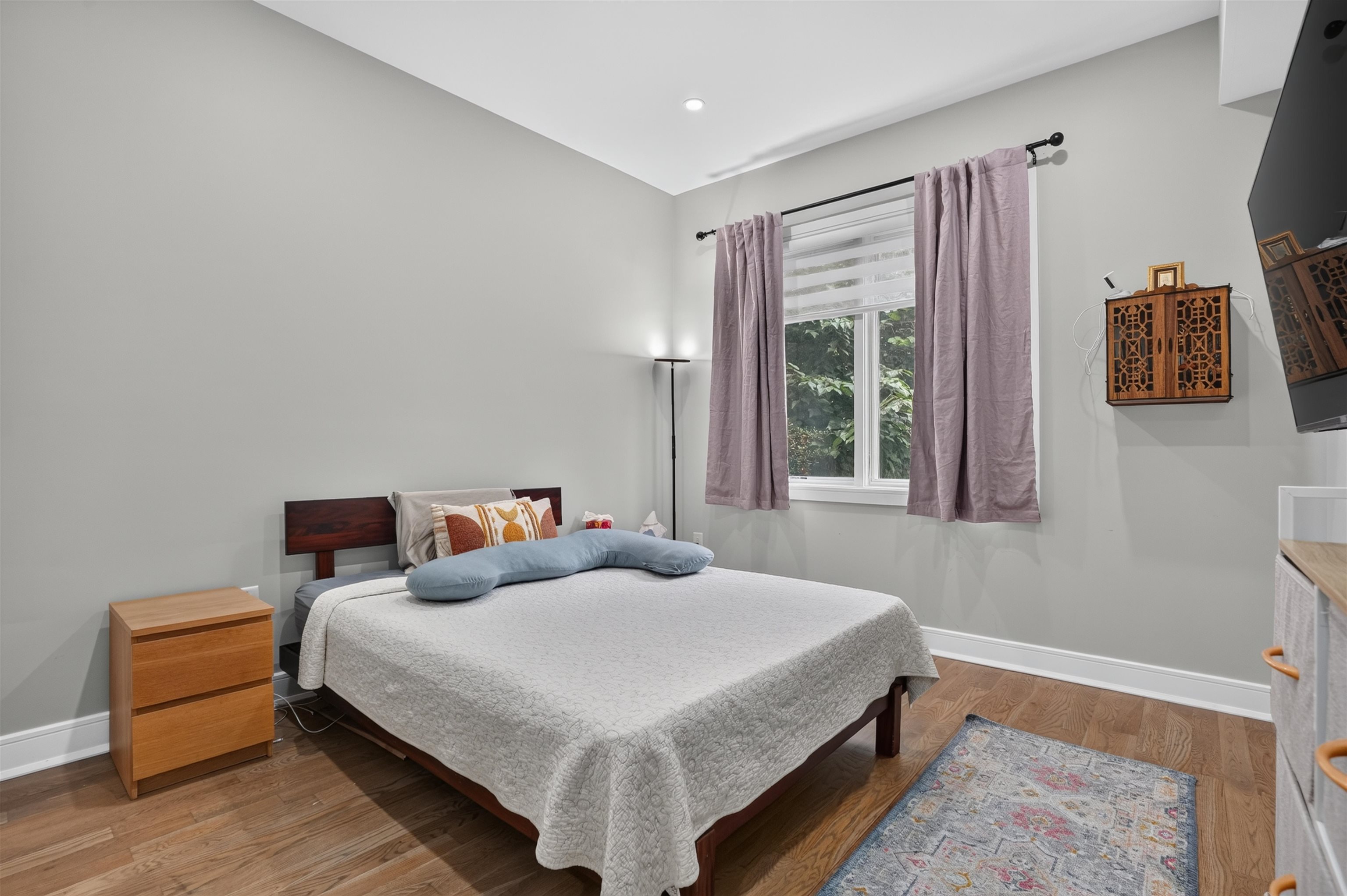 151 Webster Ave 201 Property Photo 3