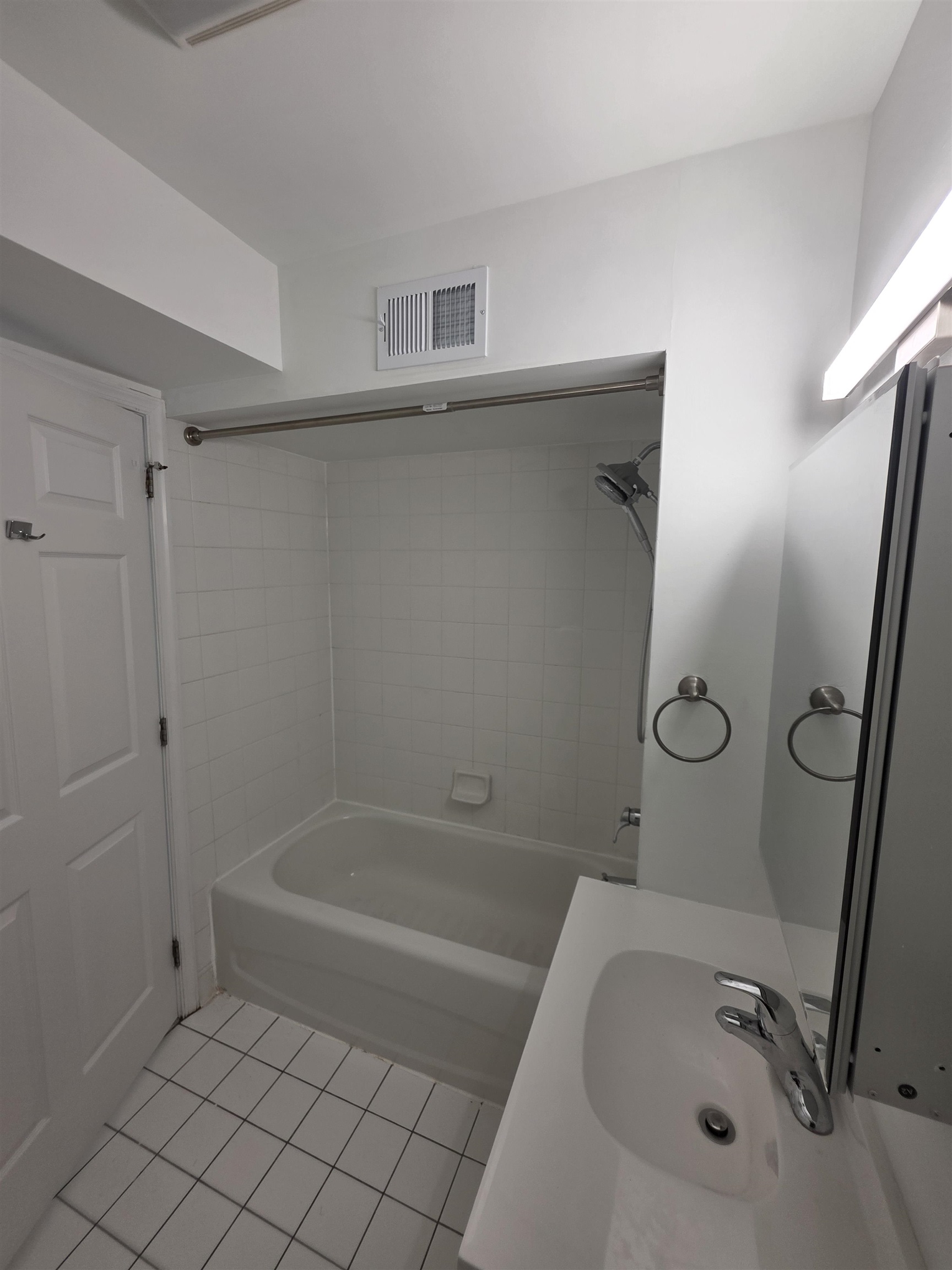 7430 Blvd East 4a Property Photo 18