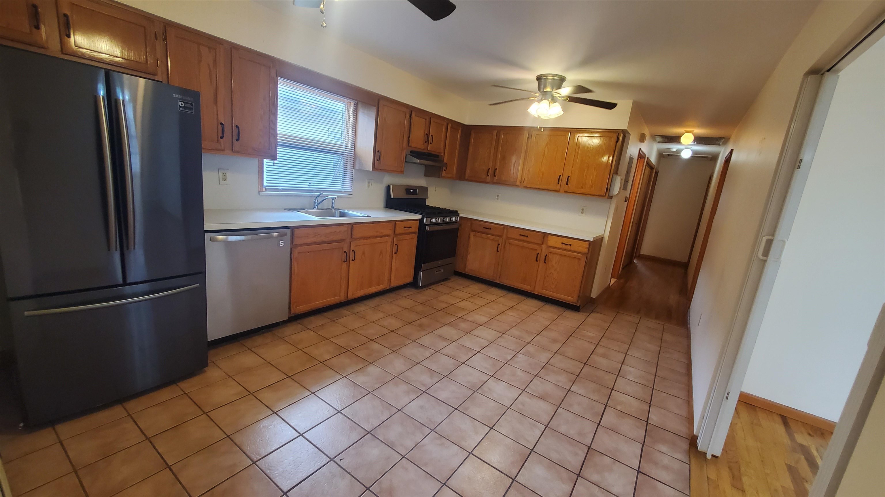 81 Prospect Ave Property Photo 5