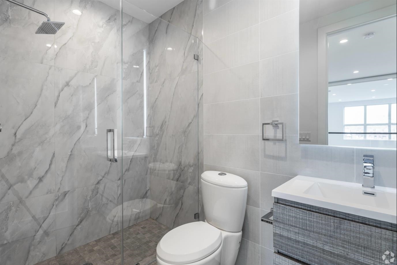 6025 Blvd East 610 Property Photo 7