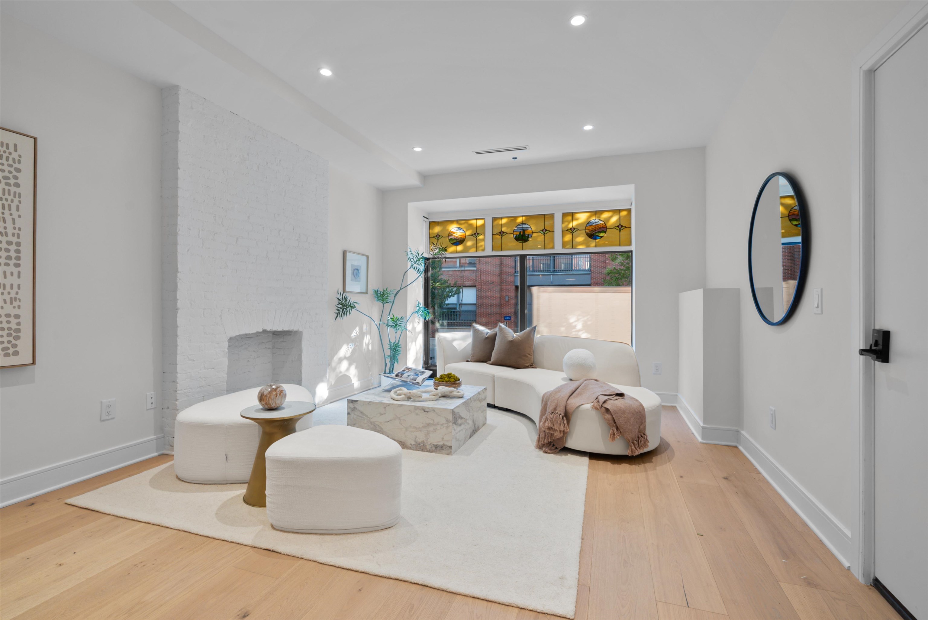 225 Montgomery St A Property Photo 15