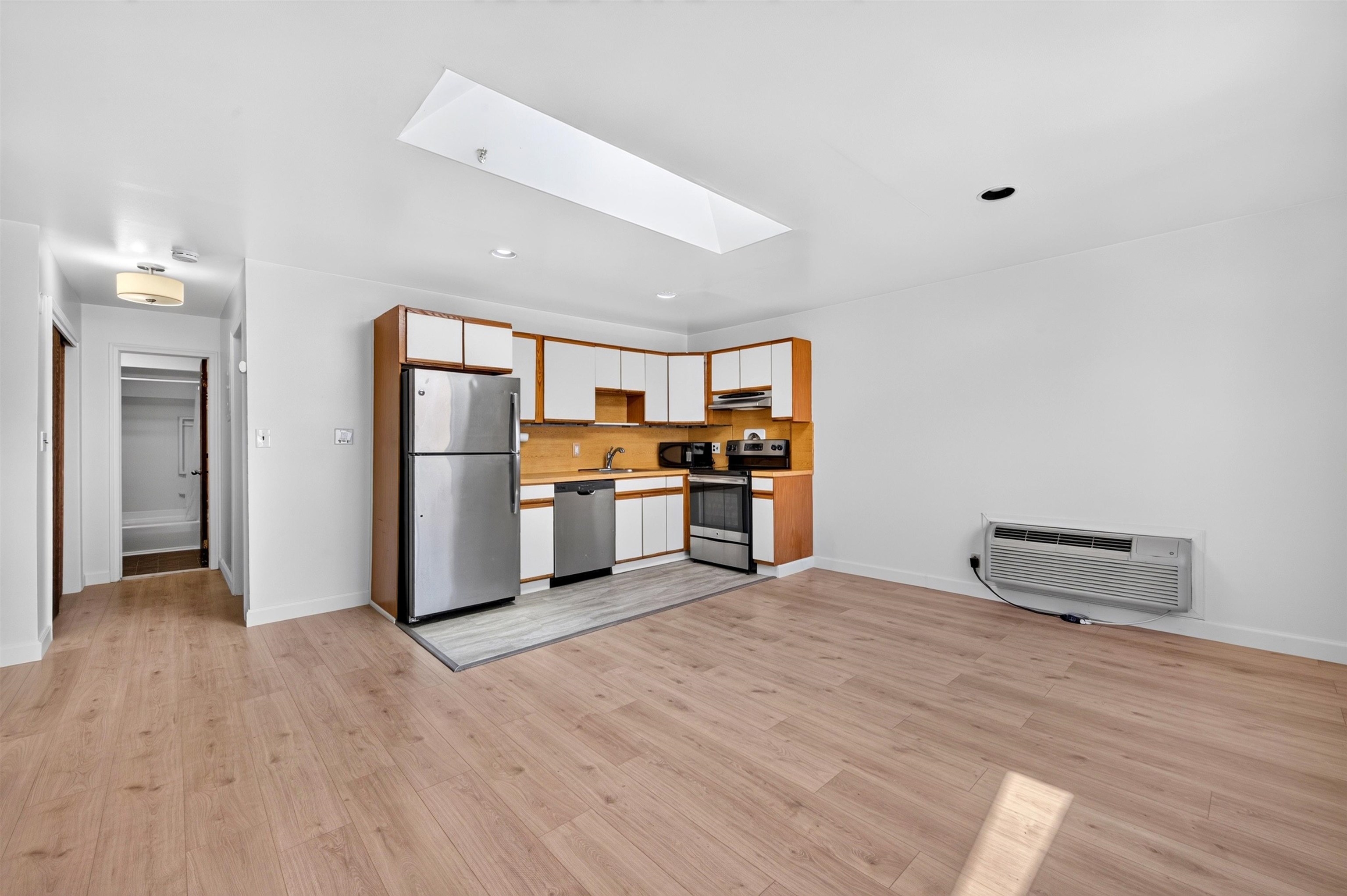 137 71st St 2b Property Photo 6