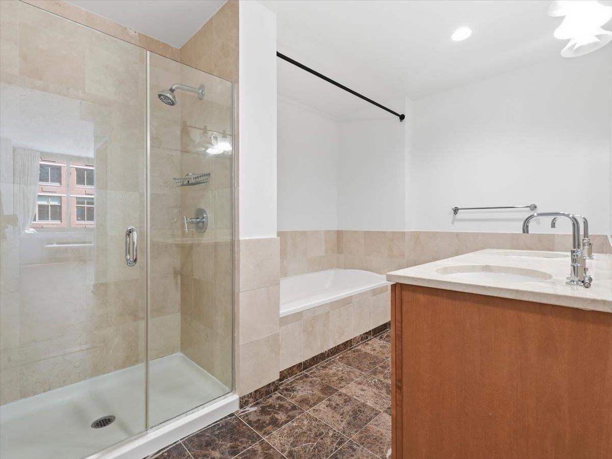 389 Washington St 7f Property Photo 20