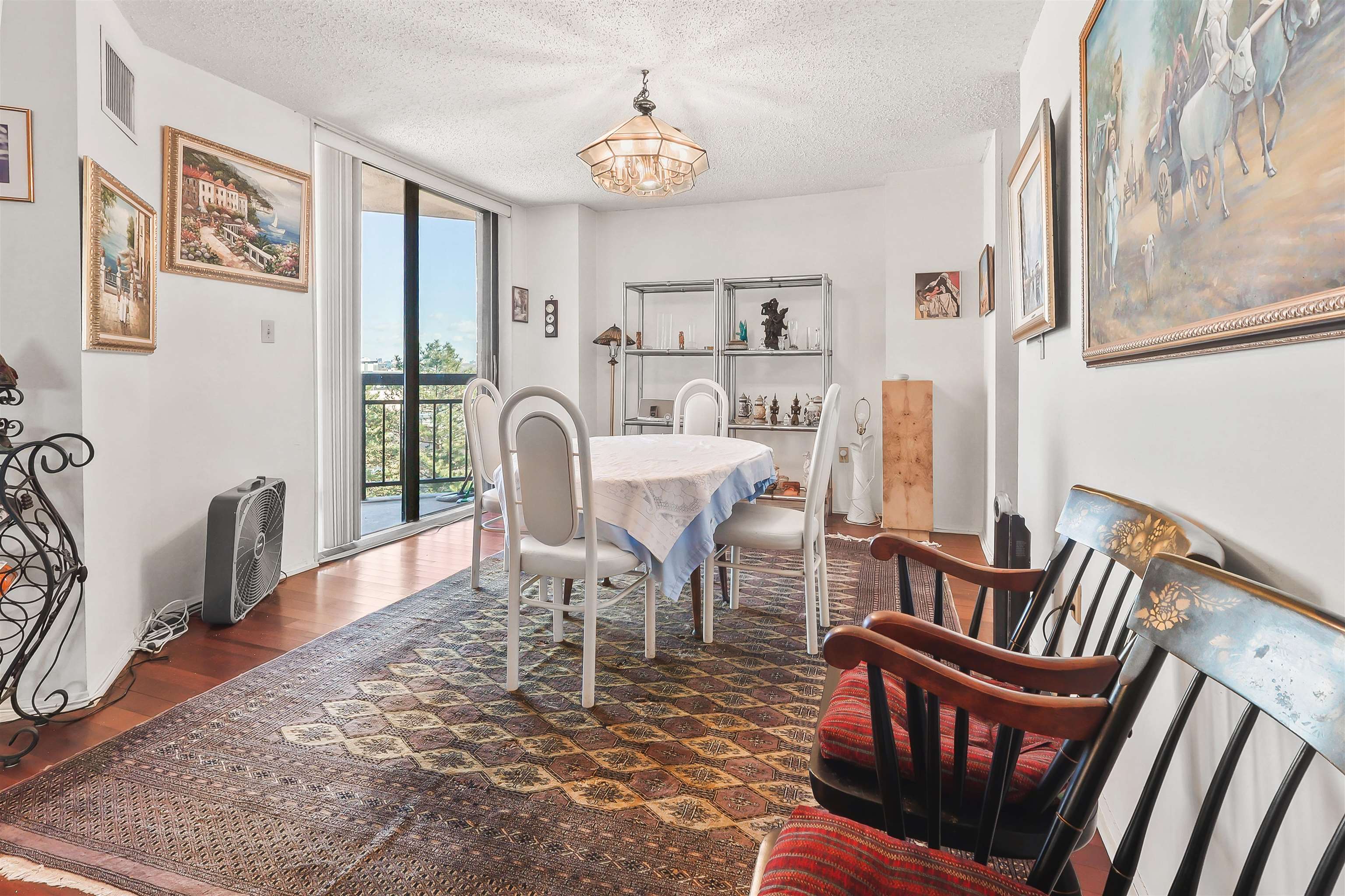 401 Harmon Cove Tower 401 Property Photo 4
