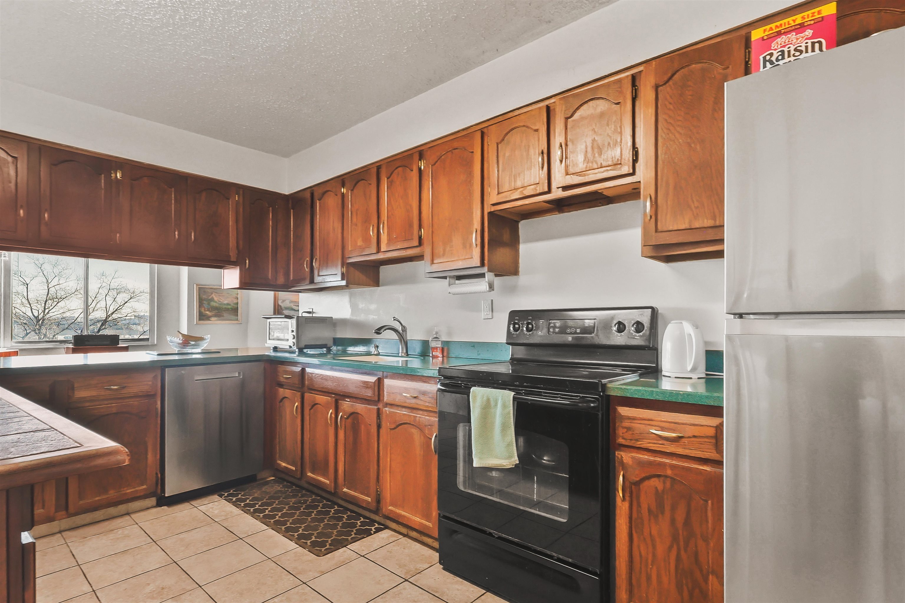 401 Harmon Cove Tower 401 Property Photo 9