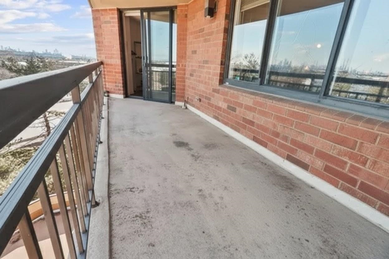 401 Harmon Cove Tower 401 Property Photo 12