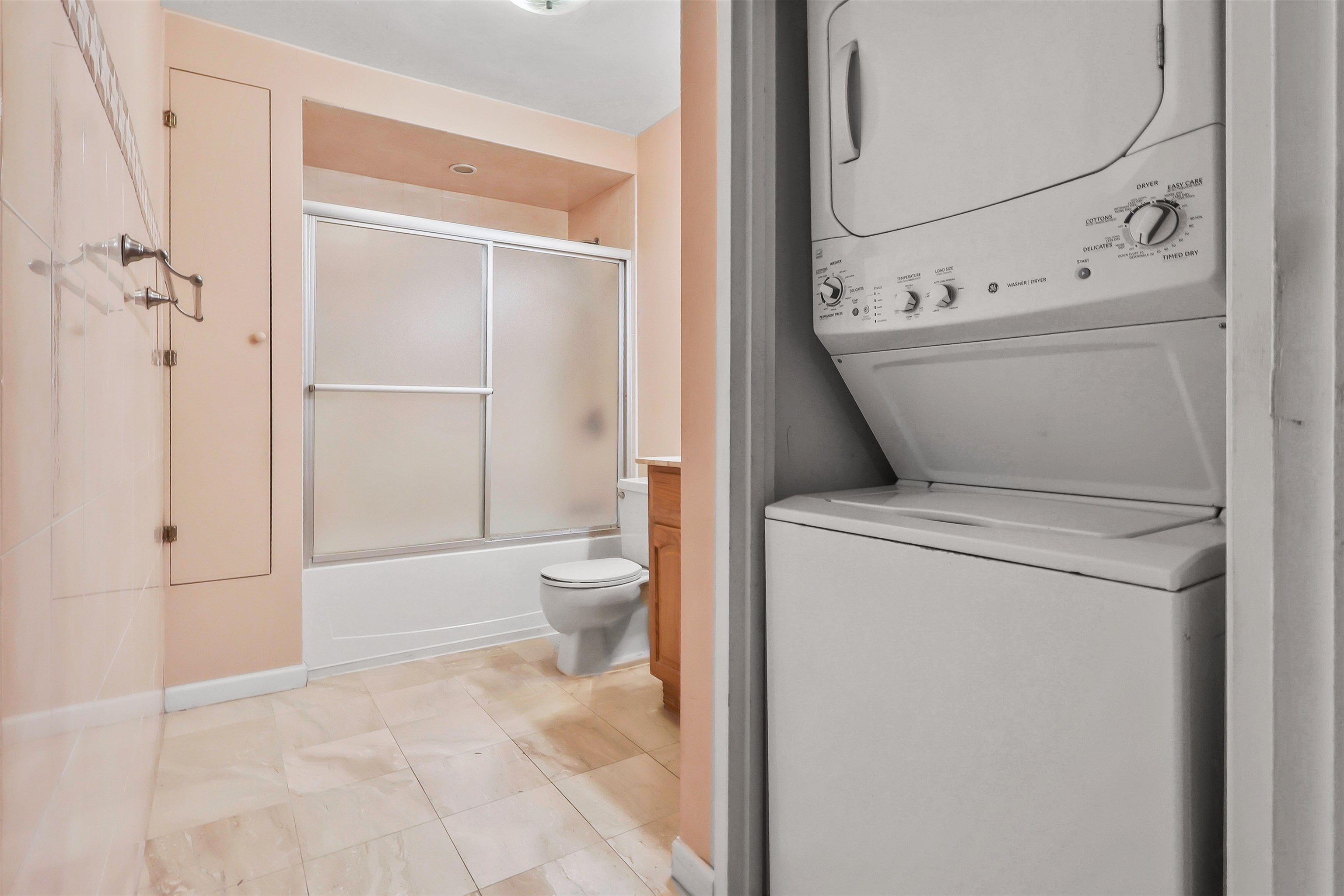 401 Harmon Cove Tower 401 Property Photo 27