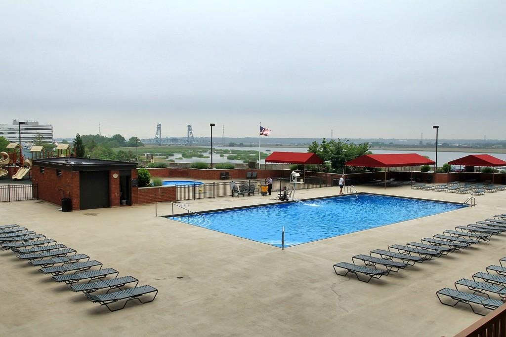 401 Harmon Cove Tower 401 Property Photo 33