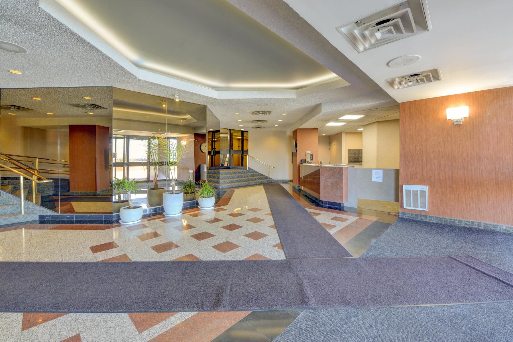 401 Harmon Cove Tower 401 Property Photo 42