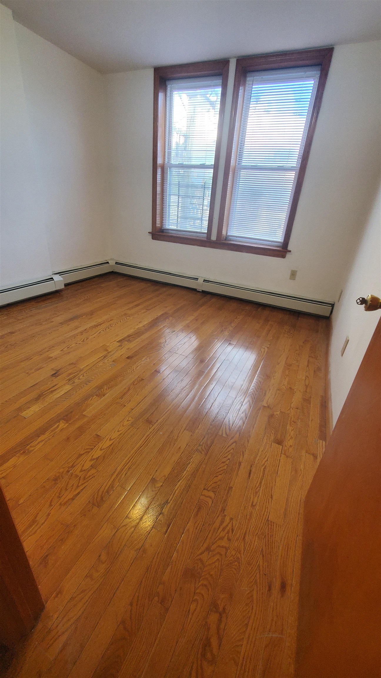 693 Kennedy Blvd 2 Property Photo 9