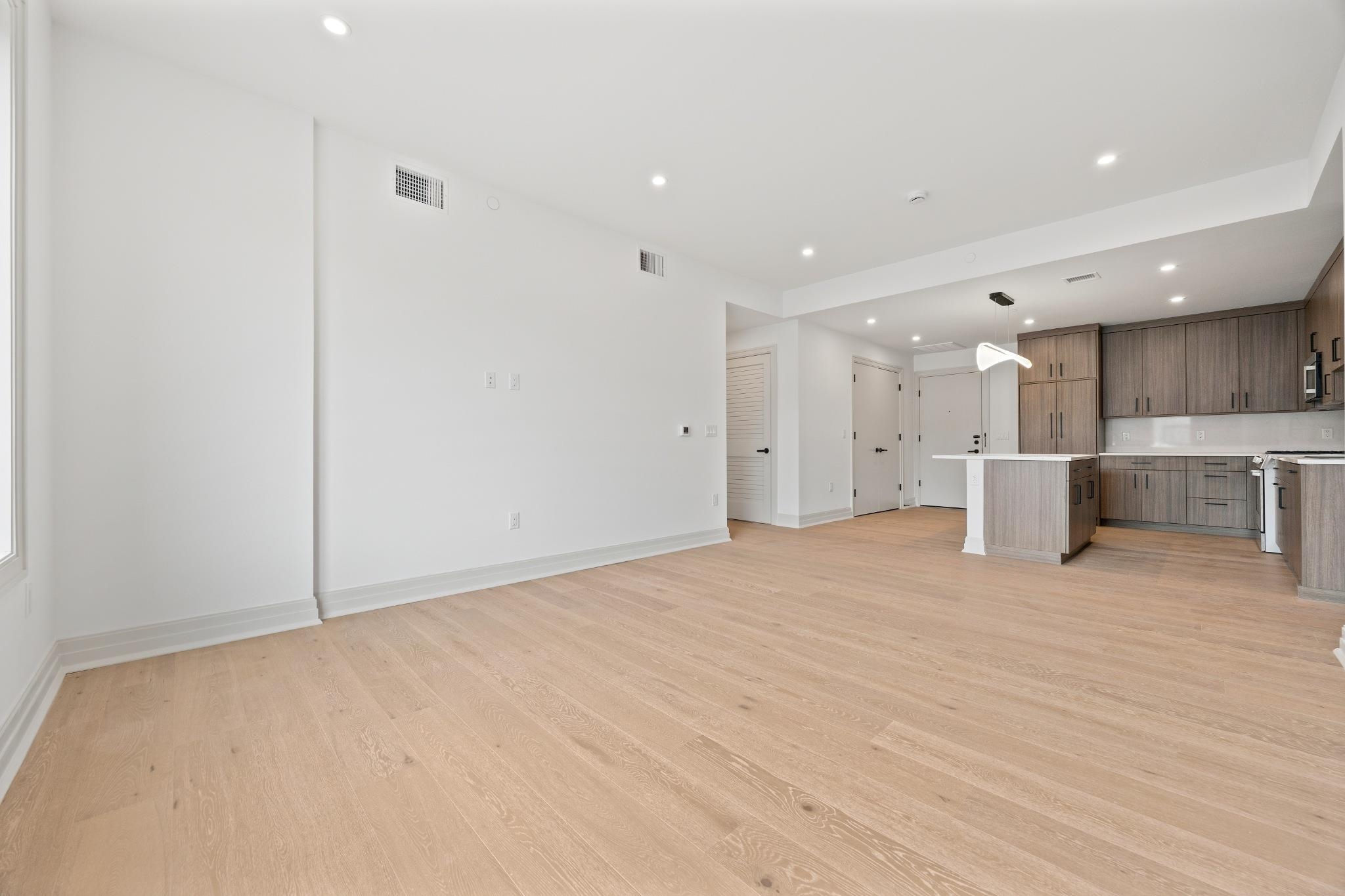 921 Madison St 508 Property Photo 17