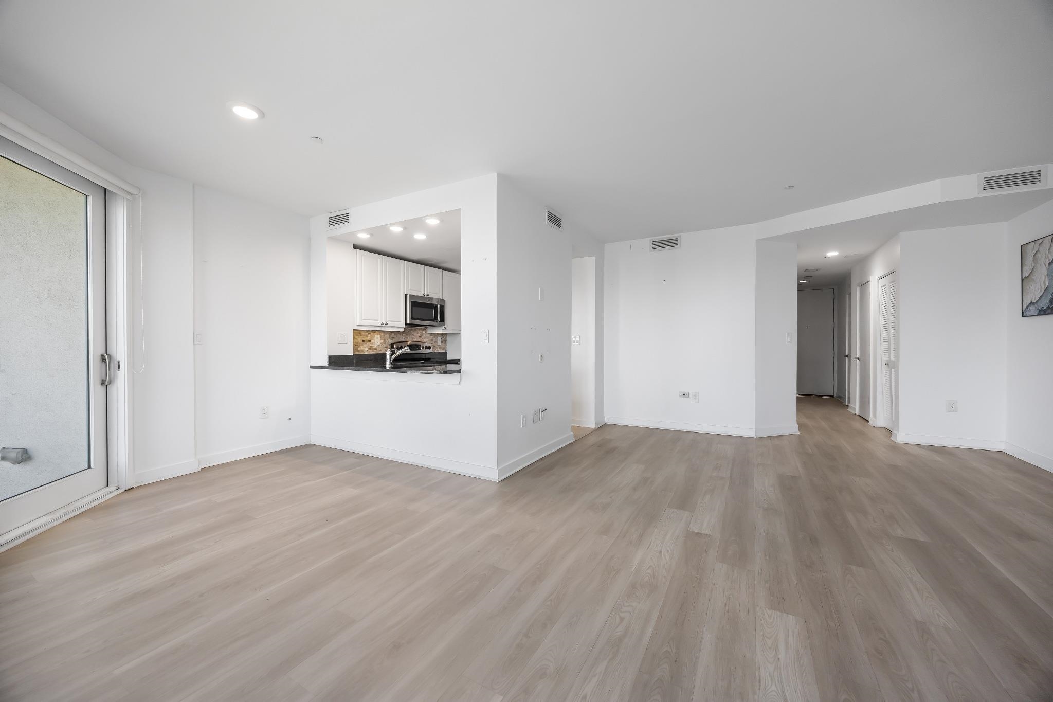 600 Harbor Blvd 955 Property Photo 12