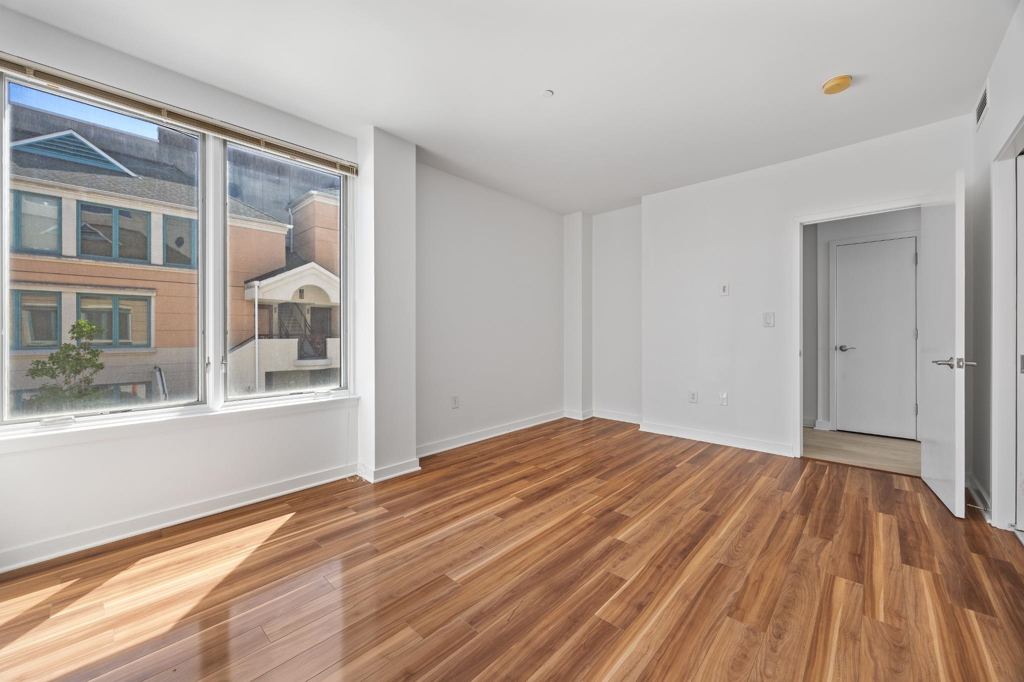 600 Harbor Blvd 955 Property Photo 18