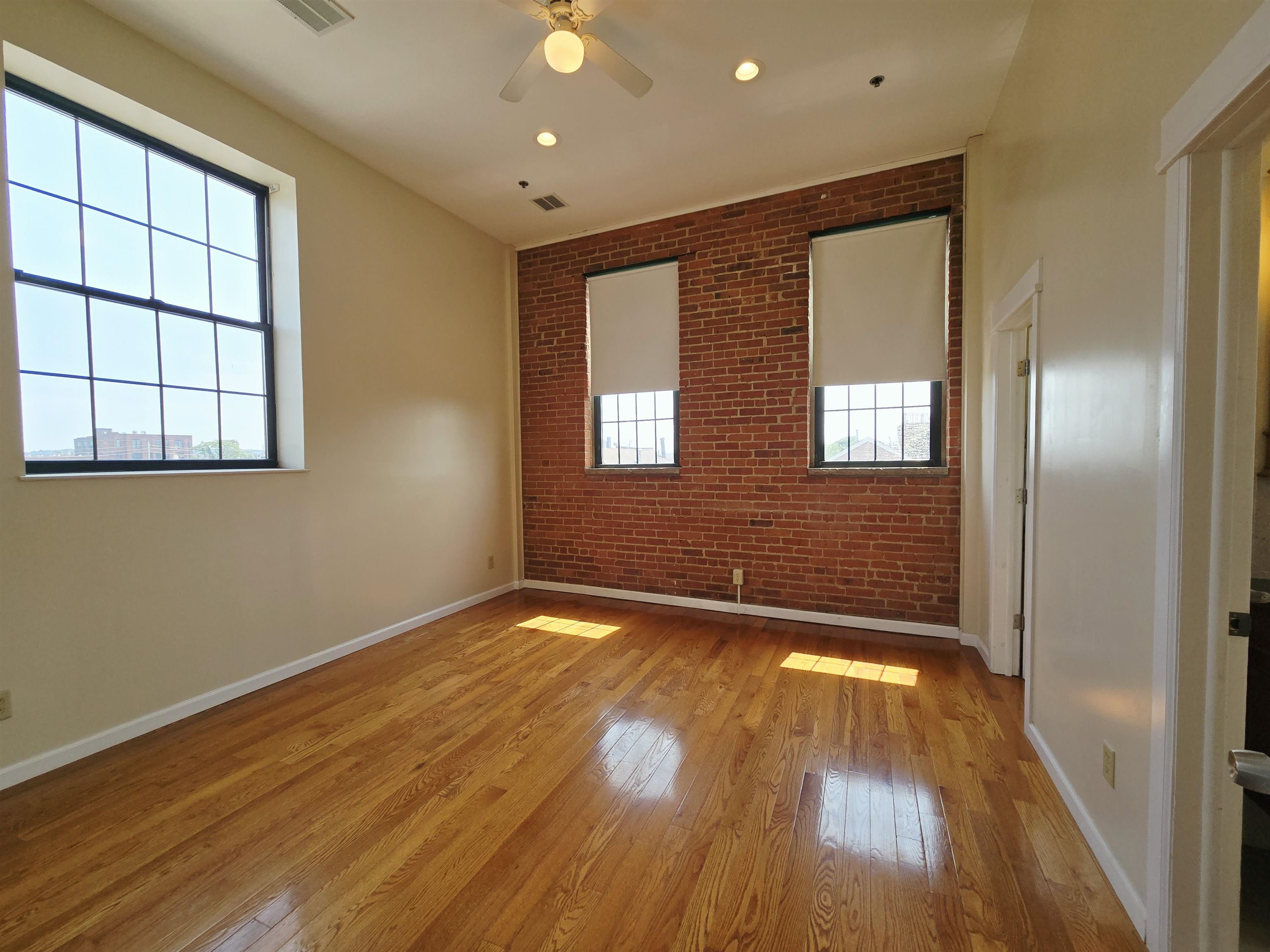 9 East 18th St Property Photo 10