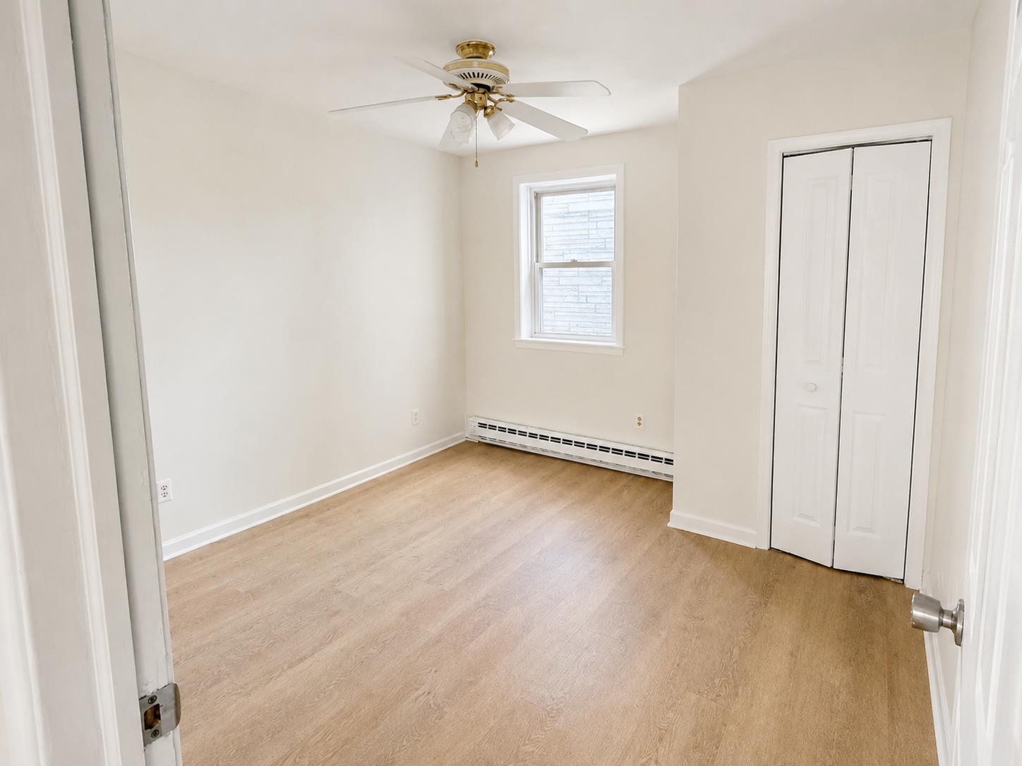920 Broadway 2r Property Photo 5