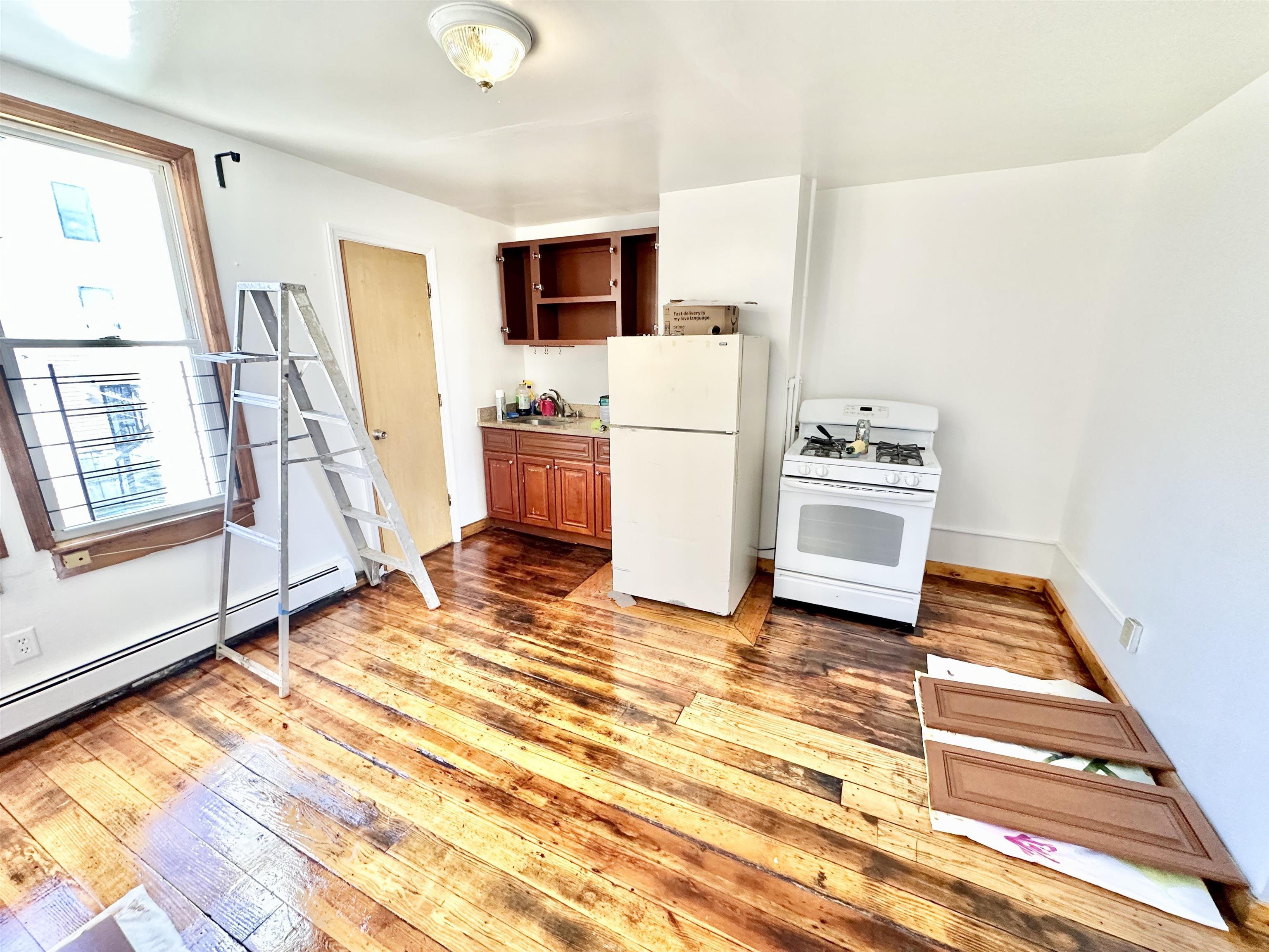 171 Van Winkle Ave 2f Property Photo 10