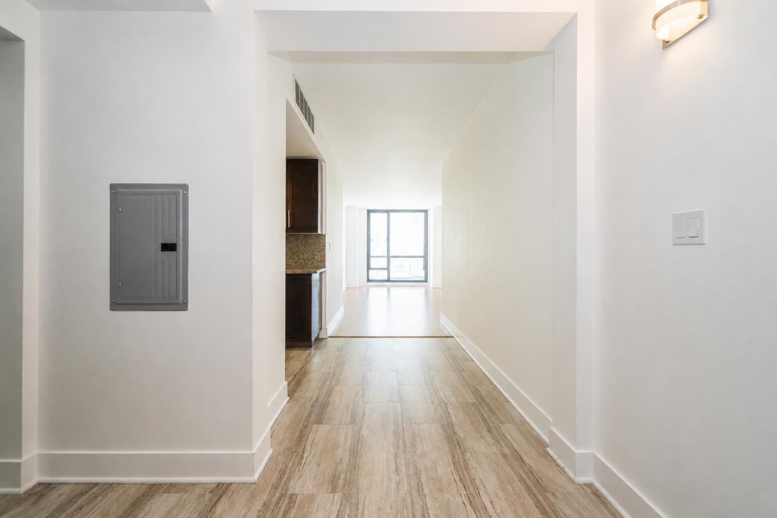 253 Washington St 602 Property Photo 5