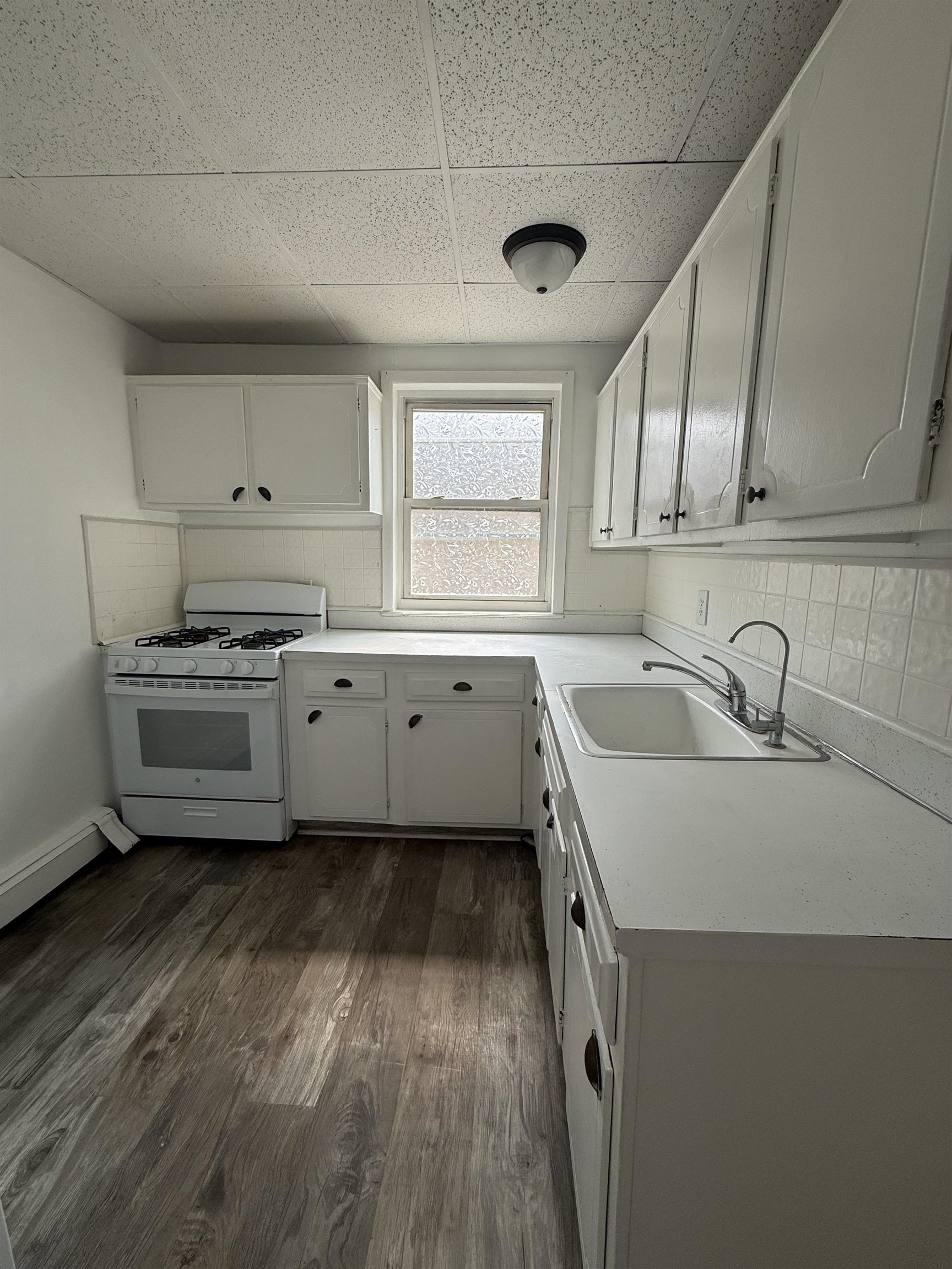 4001 Bergenline Ave 3 Property Photo 3