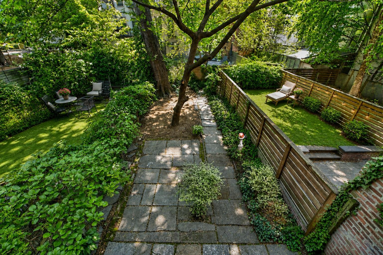 1009 Garden St Property Photo 12