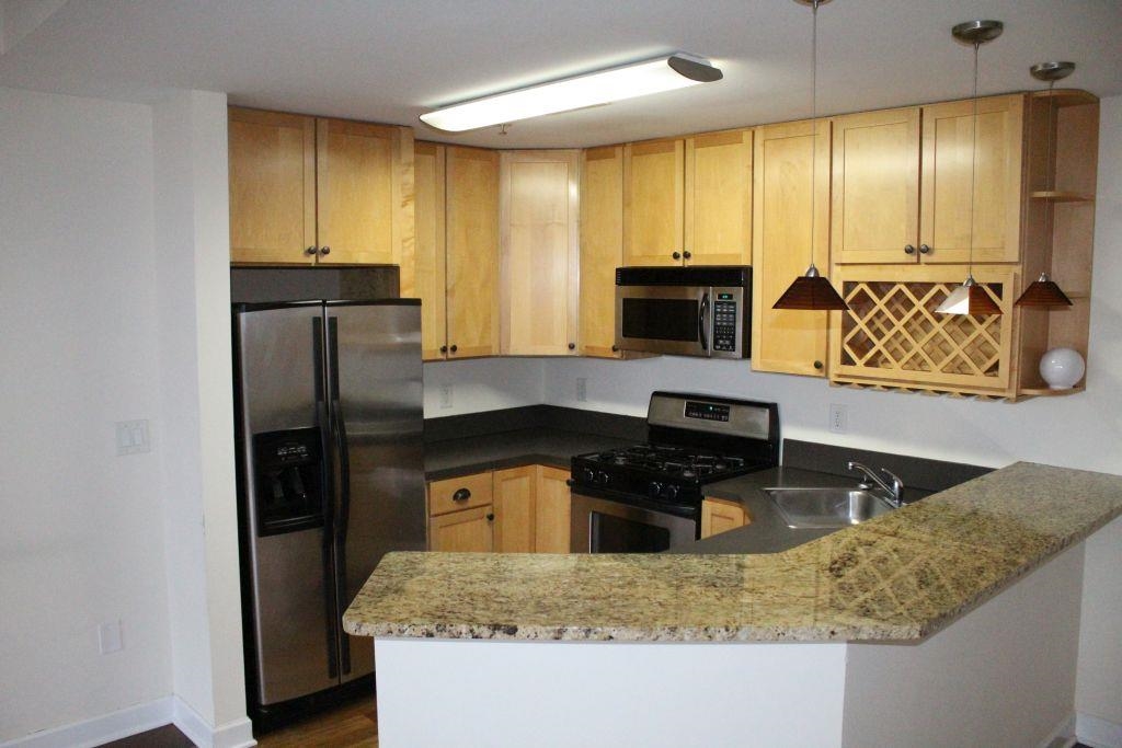 610 NEWARK ST 6B Property Photo 1