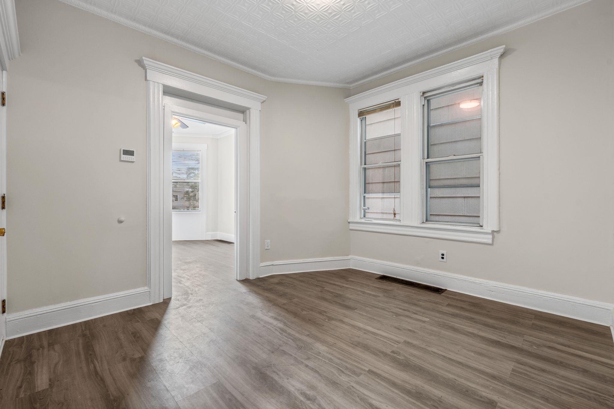 292 Claremont Ave 1st Floor Property Photo 6