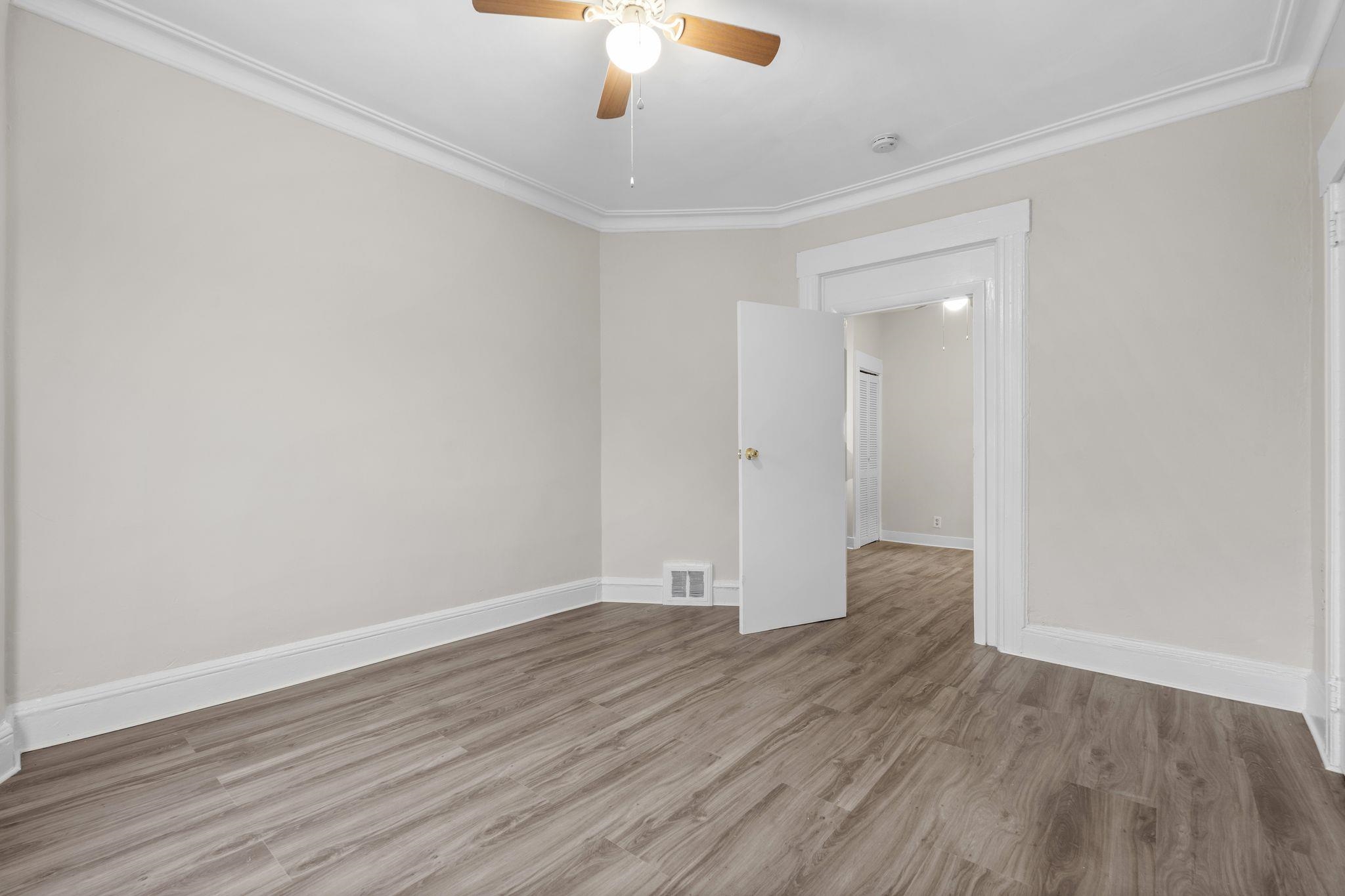 292 Claremont Ave 2nd Floor Property Photo 12
