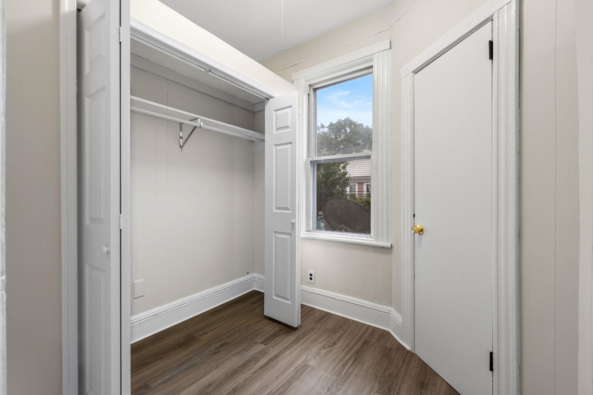 292 Claremont Ave 2nd Floor Property Photo 16