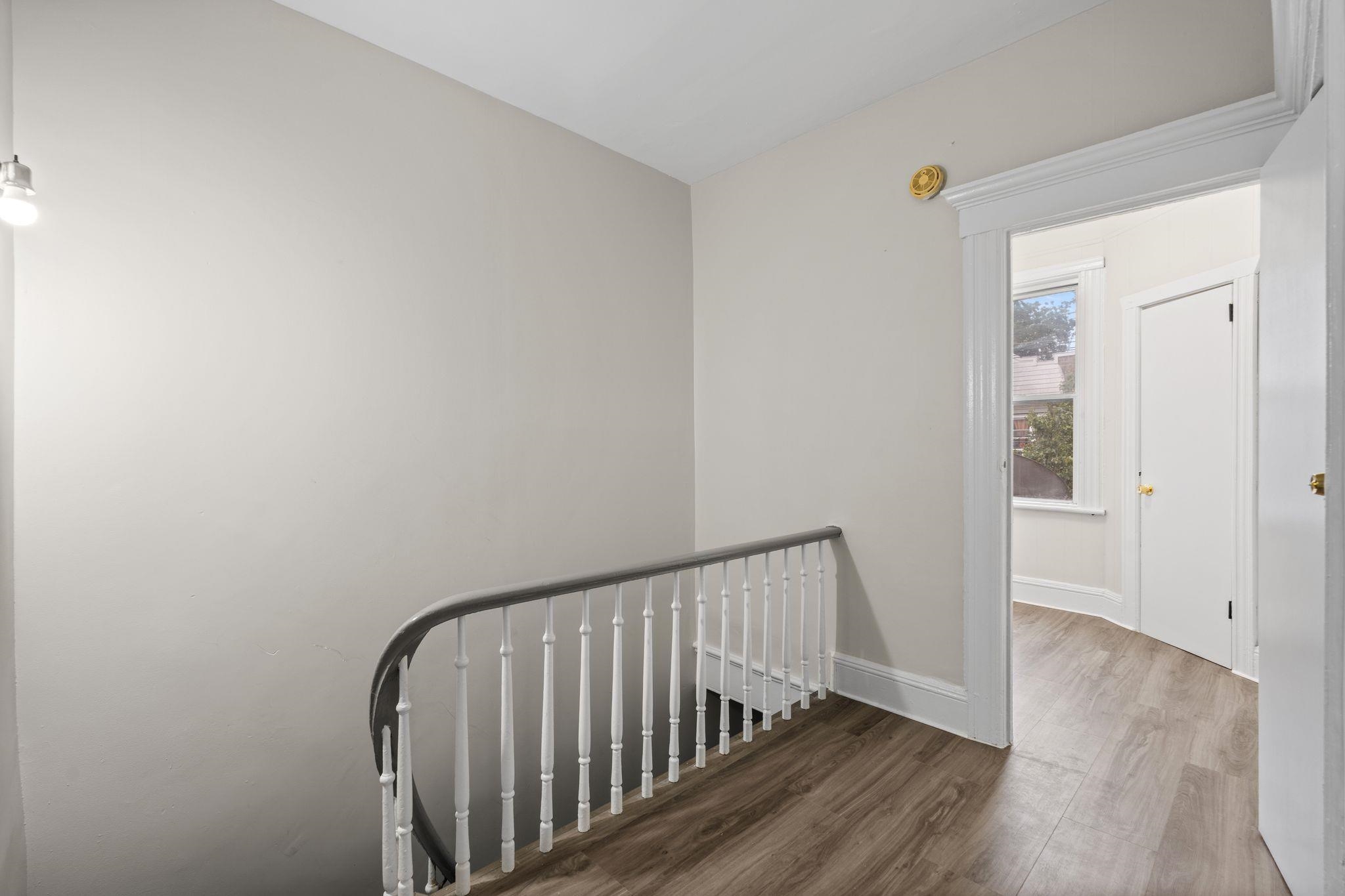 292 Claremont Ave 2nd Floor Property Photo 19