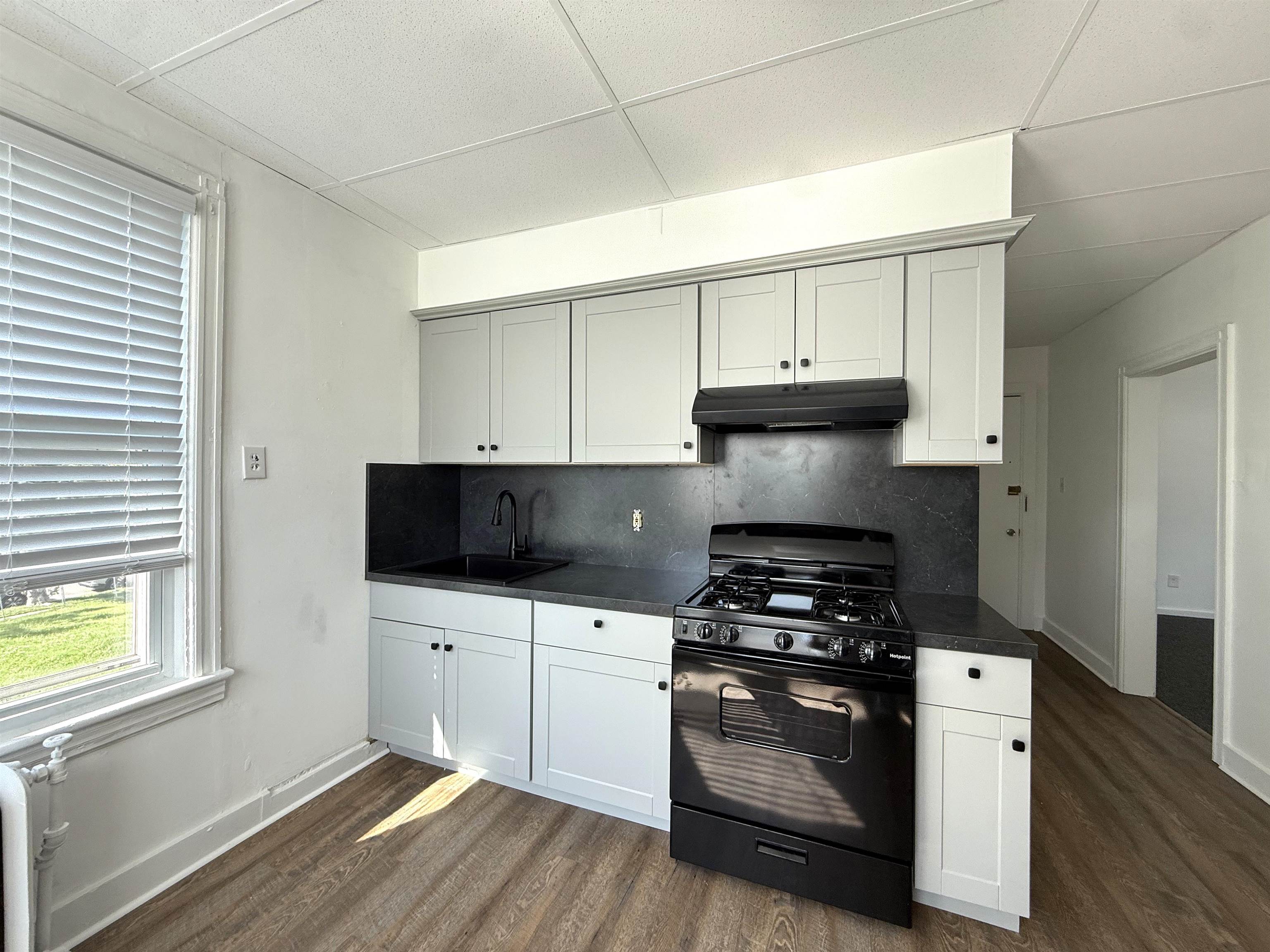 157 Avenue C 3 Property Photo 4