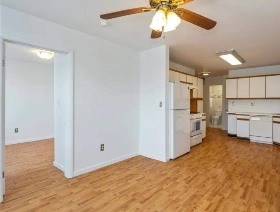 27 66th St 3 Property Photo 2