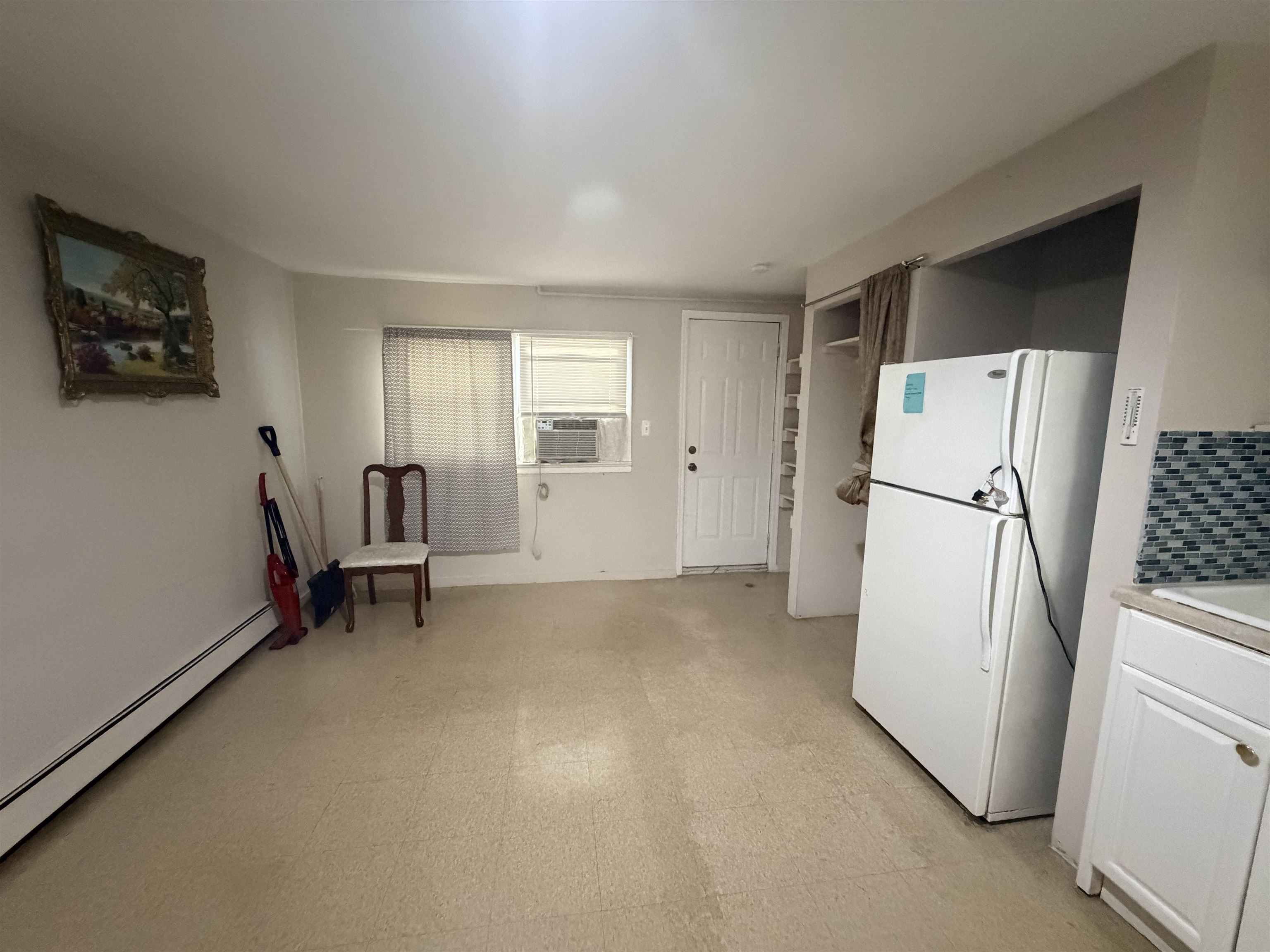 374 Cator Ave 1 Property Photo 24